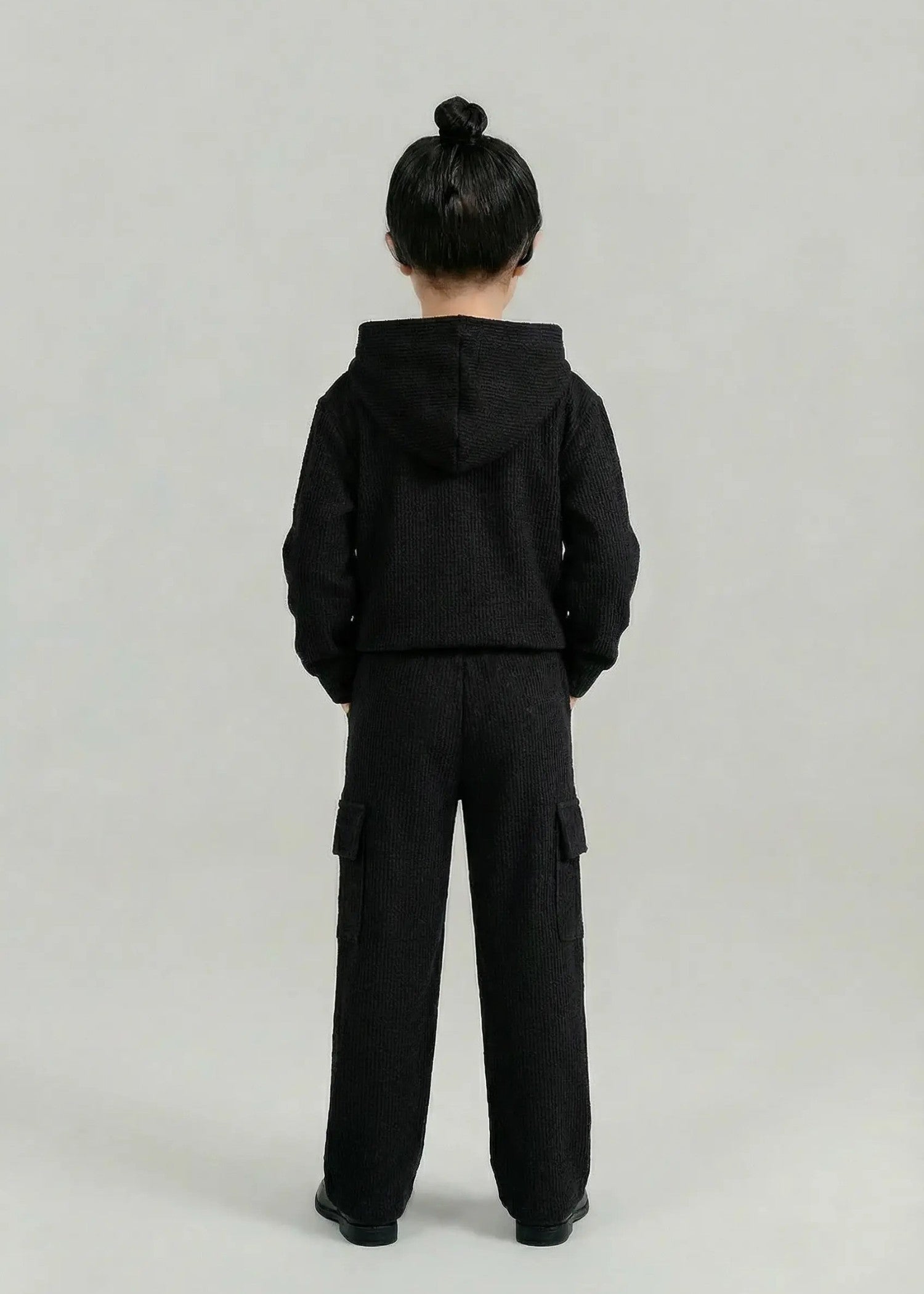 KIDS-BLACK-HOODED-THERMAL-TRACKSUIT-SET-HOODIE-PANTS