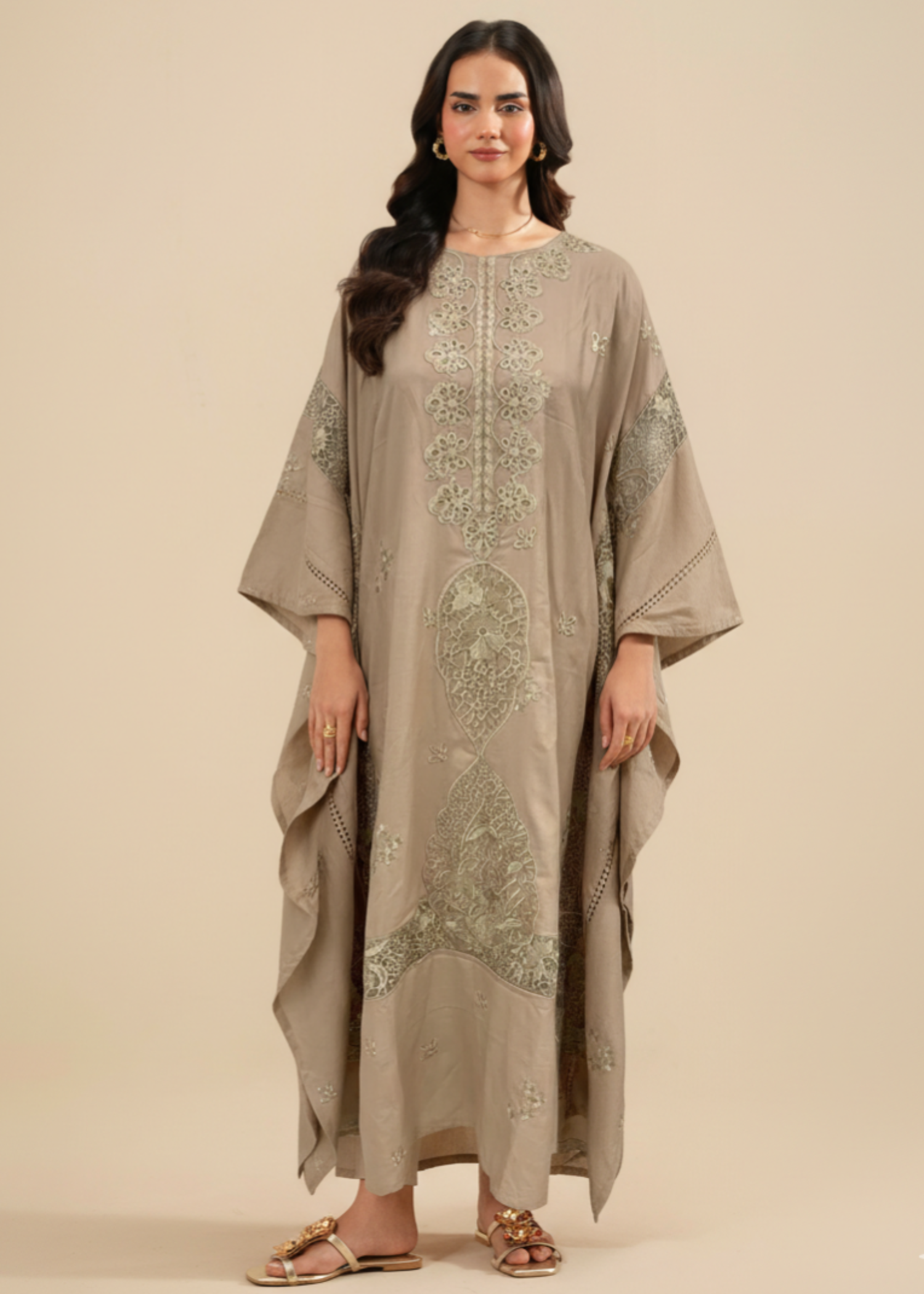 Sahibas By Mirza Lavreen Skin