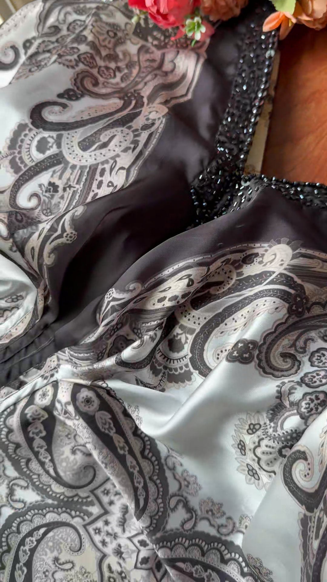 Sahibas By Mirza Lunar - Kaftan