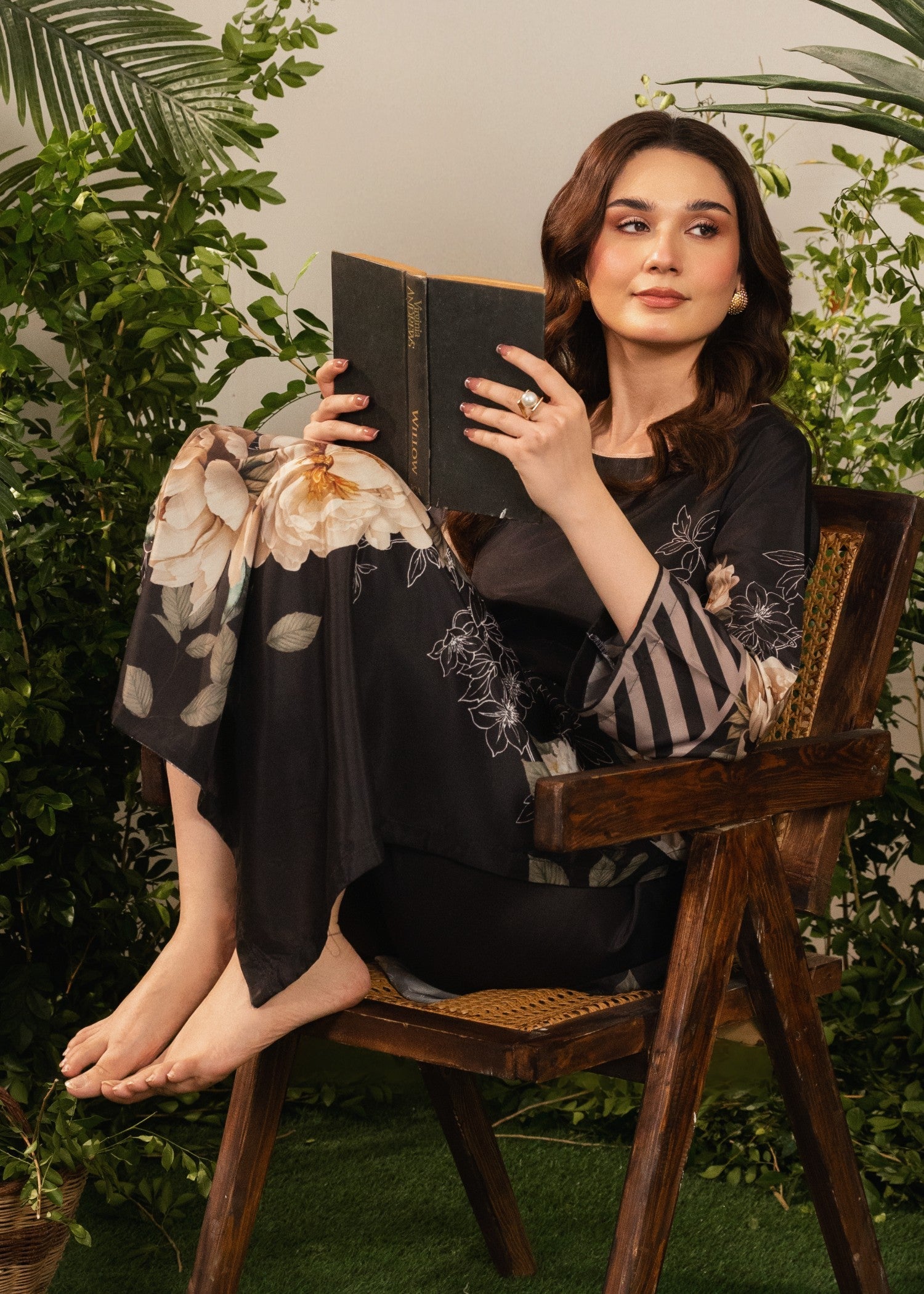 Tehzeeb Libas TAJALI