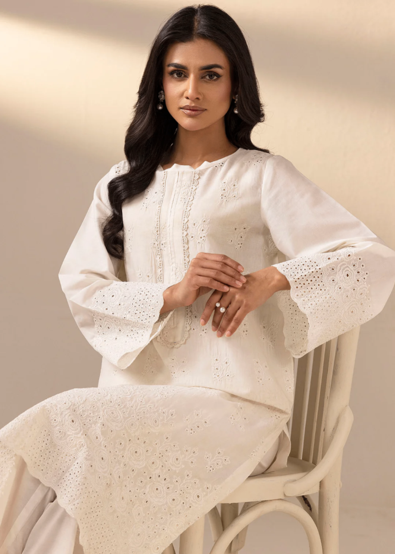 Motifz 4779-IRIE EMBROIDERED CAMBRIC STITCHED