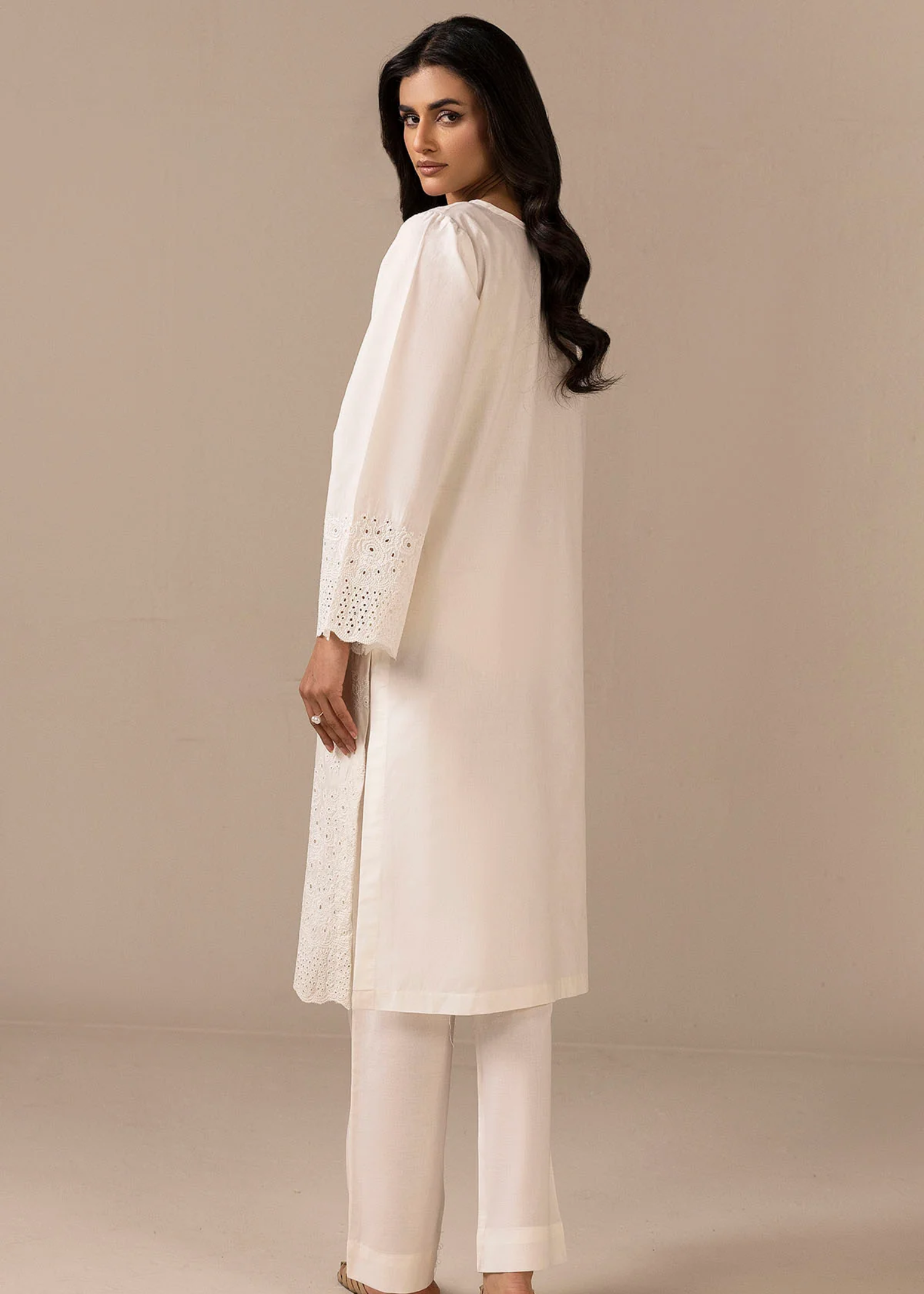 Motifz 4779-IRIE EMBROIDERED CAMBRIC STITCHED