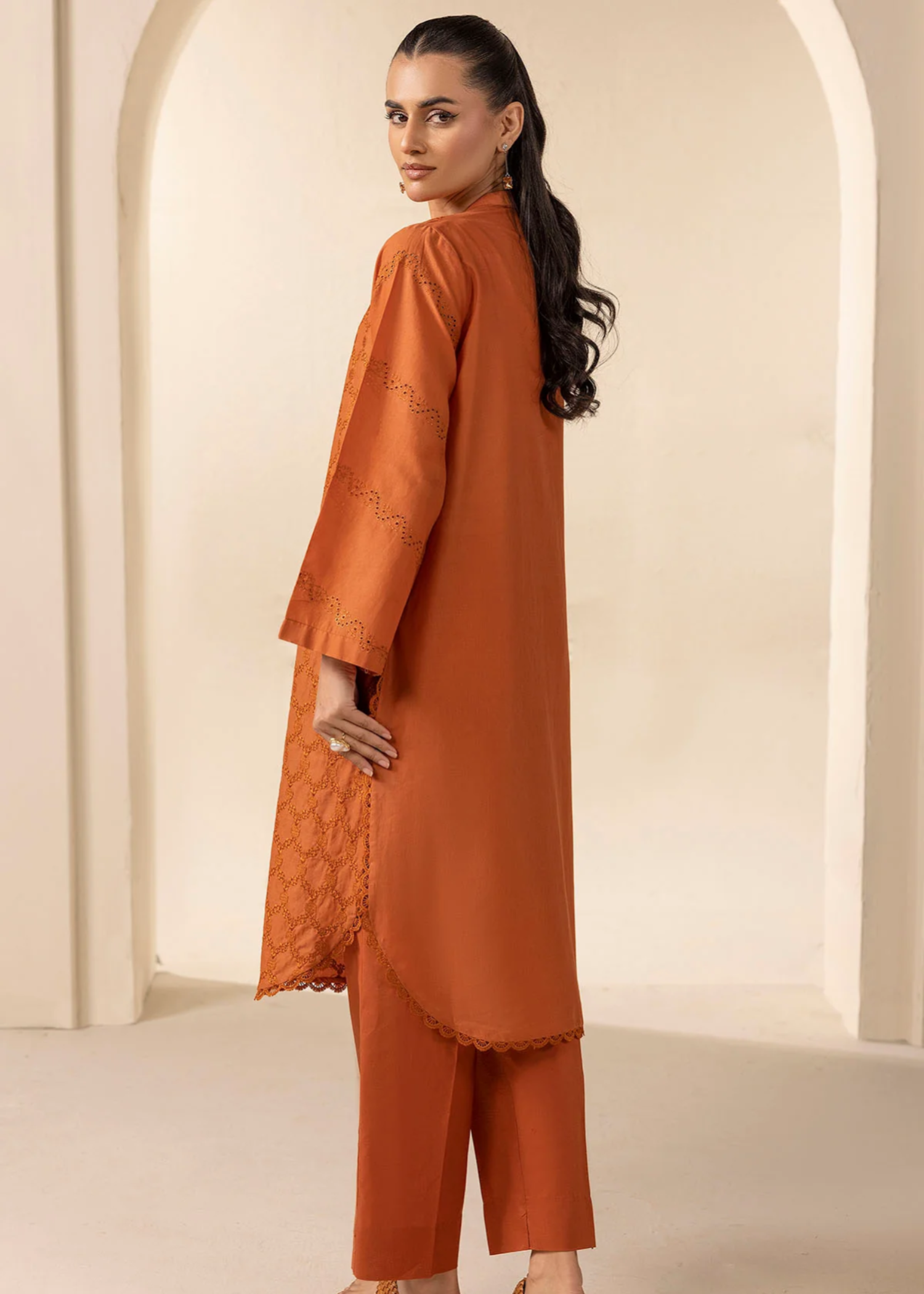 Motifz 4786-APATITE EMBROIDERED CAMBRIC STITCHED