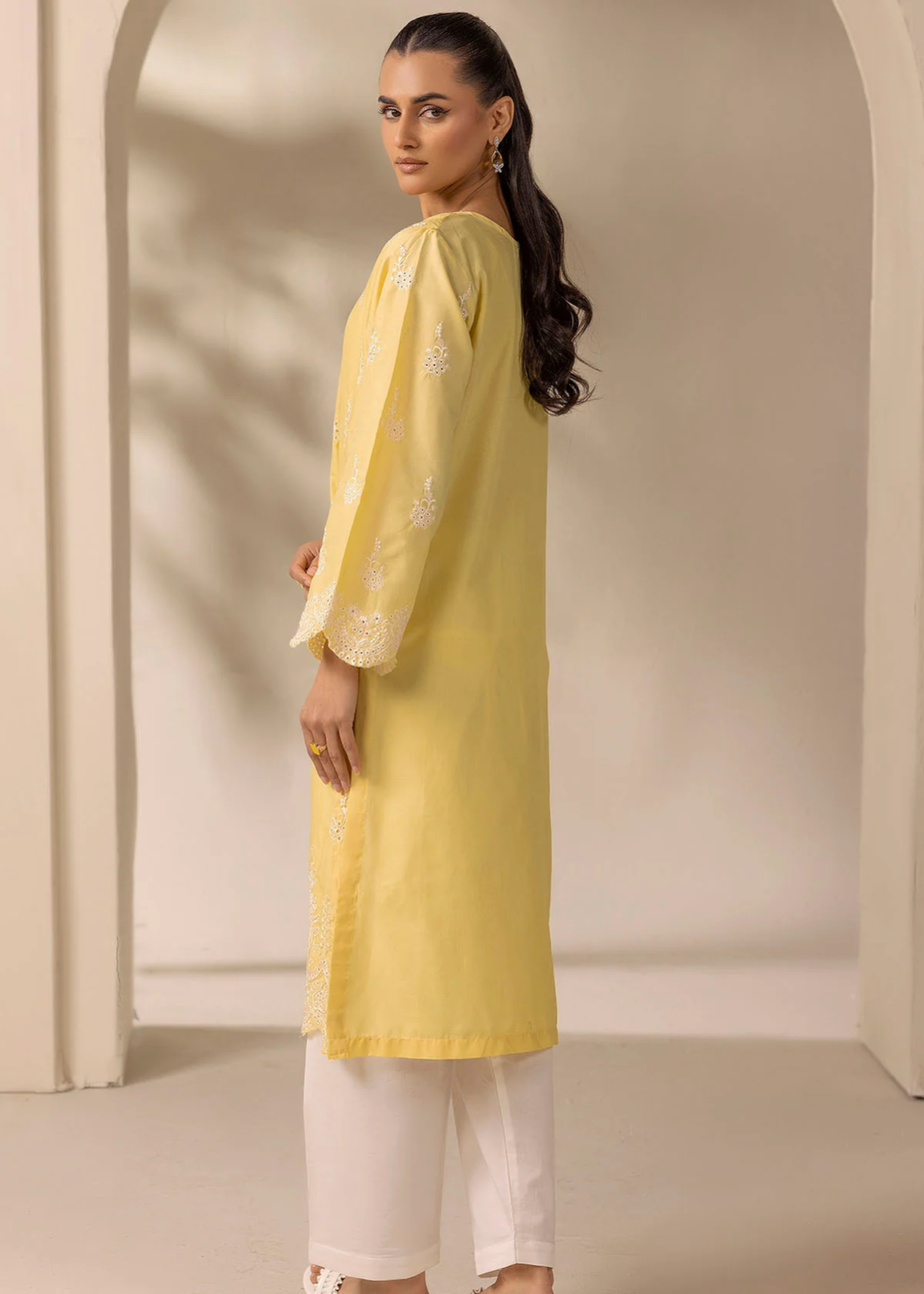 Motifz 5275-TOPAZ EMBROIDERED CAMBRIC STITCHED