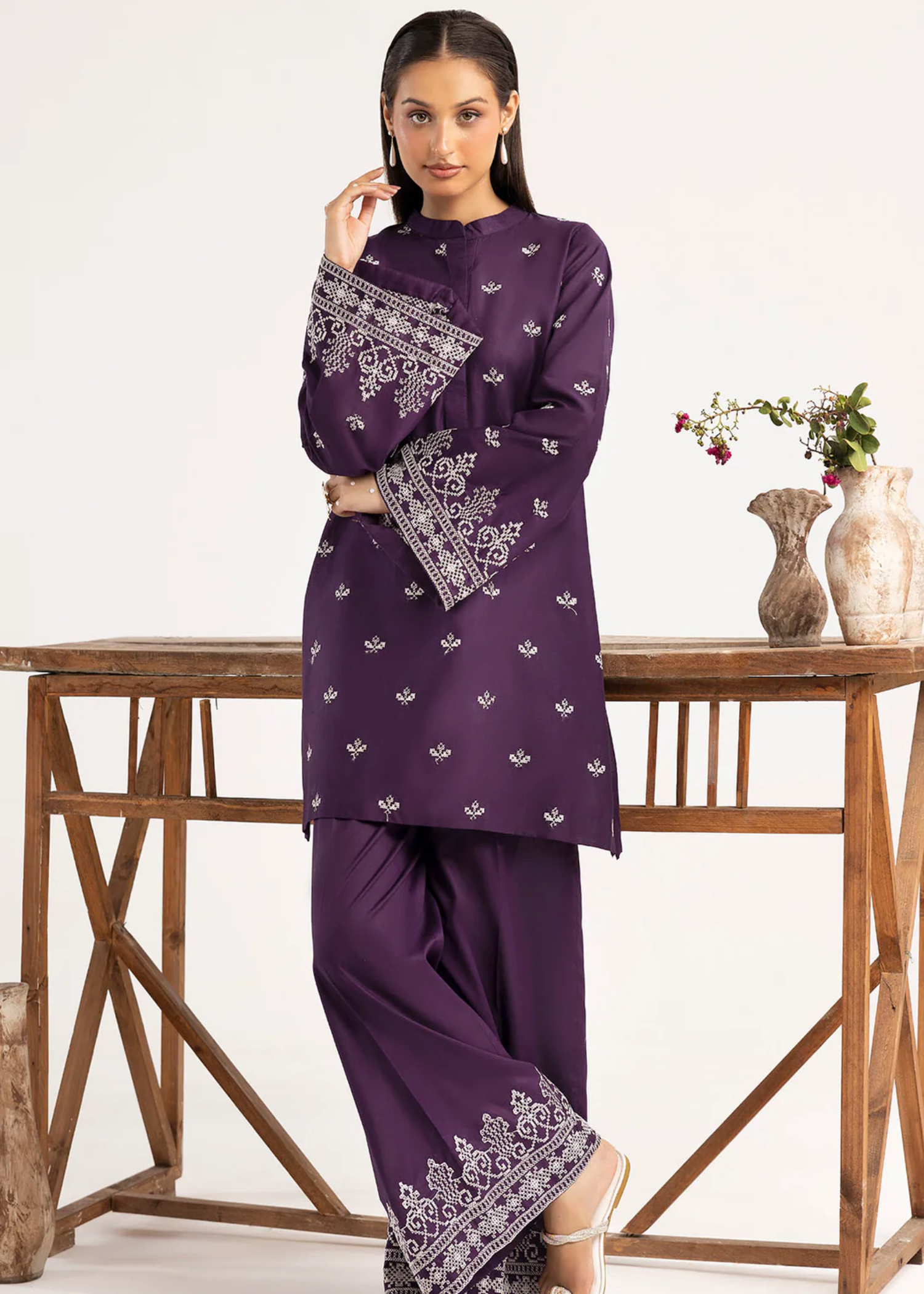 Motifz 5596-DARIEN EMBROIDERED LAWN STITCHED