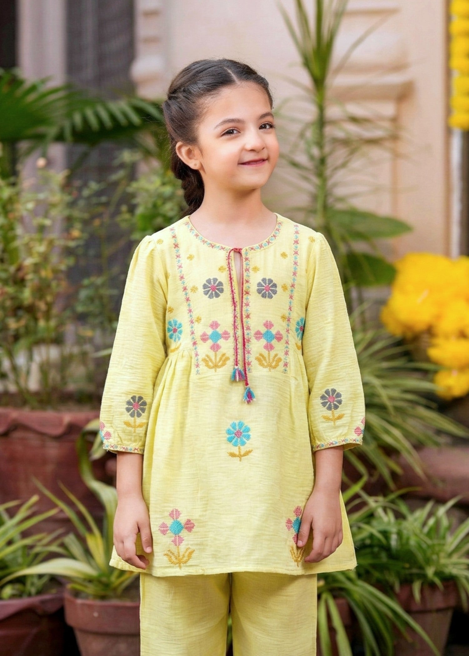 PASTEL-YELLOW-EMBROIDERED-KURTA-PANT-SET-FOR-GIRLS