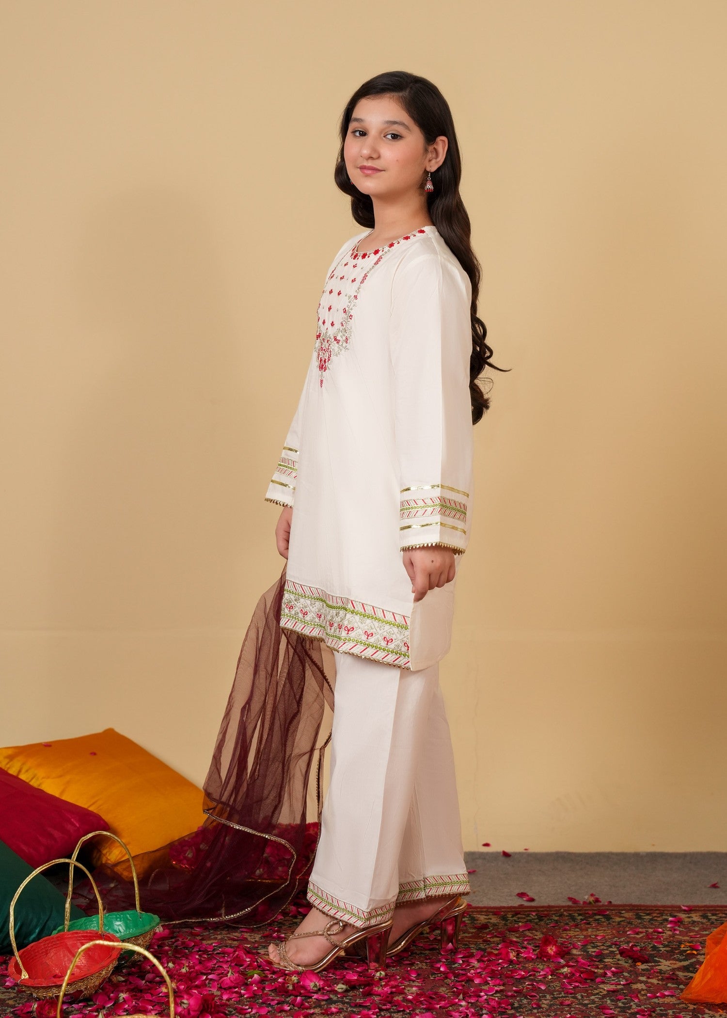 GIRLS-EMBROIDERED-COTTON-SUIT-WITH-NET-DUPATTA-3 - Piece Set