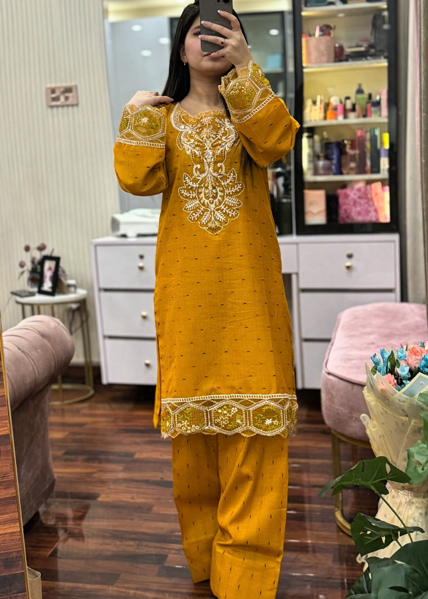 Tehzeeb Libas MUQADDAS EMBROIDERED 2PC
