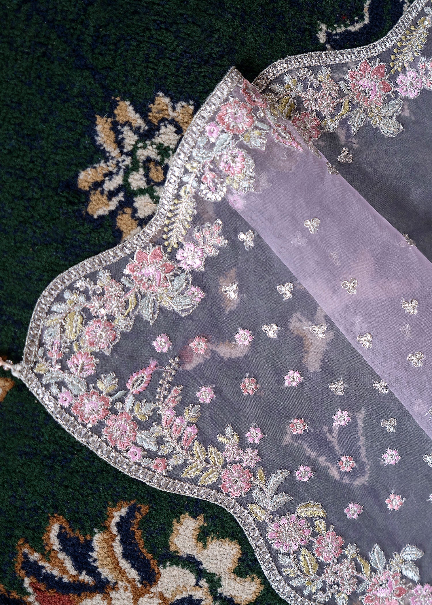 Rang-e-Haya Lorya (Lilac)