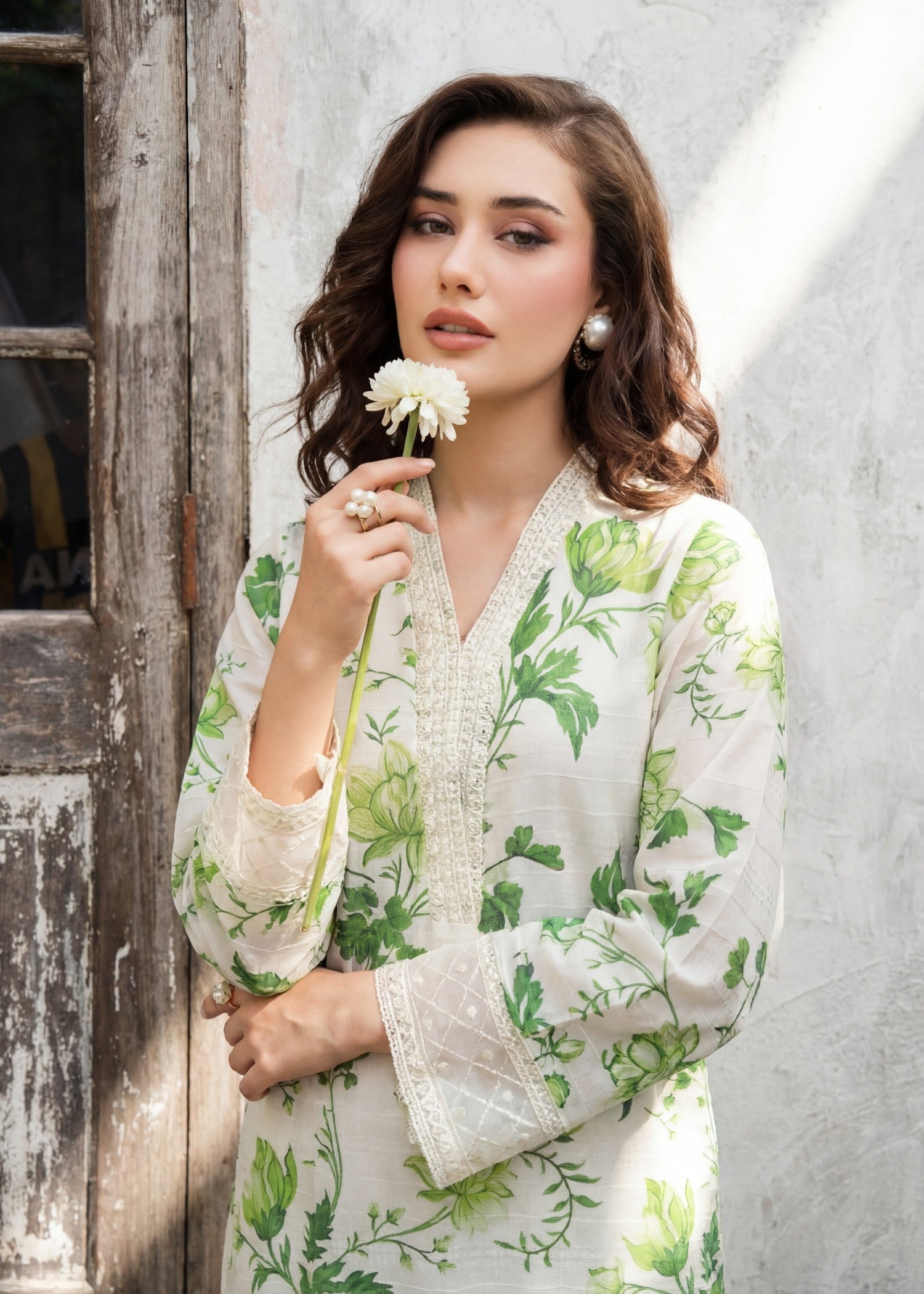 Sahibas By Mirza Abiha White