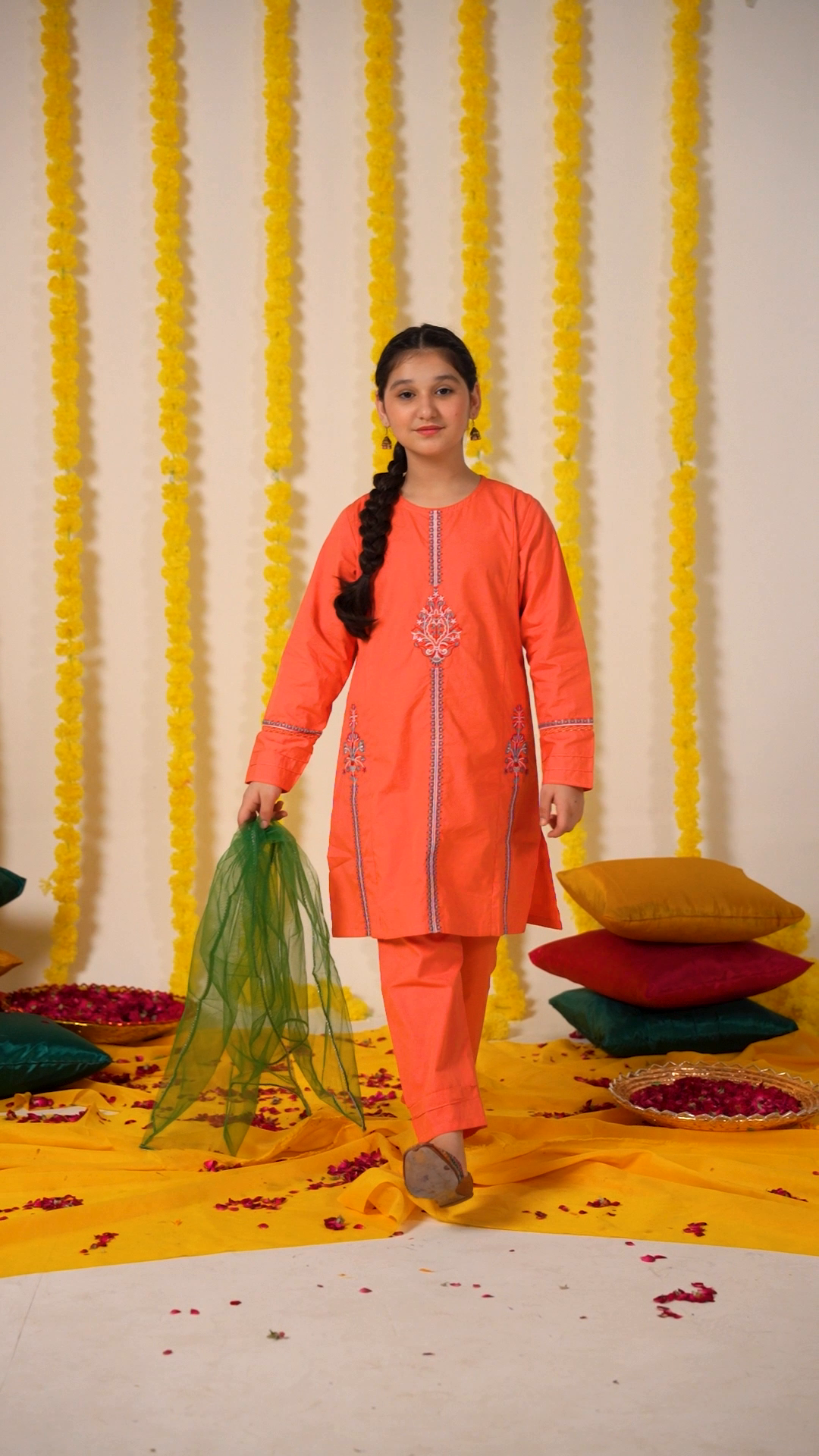 CHANDNI-COTTON-3 - Pcs Suit Multihead Embroidery With Net Dopata