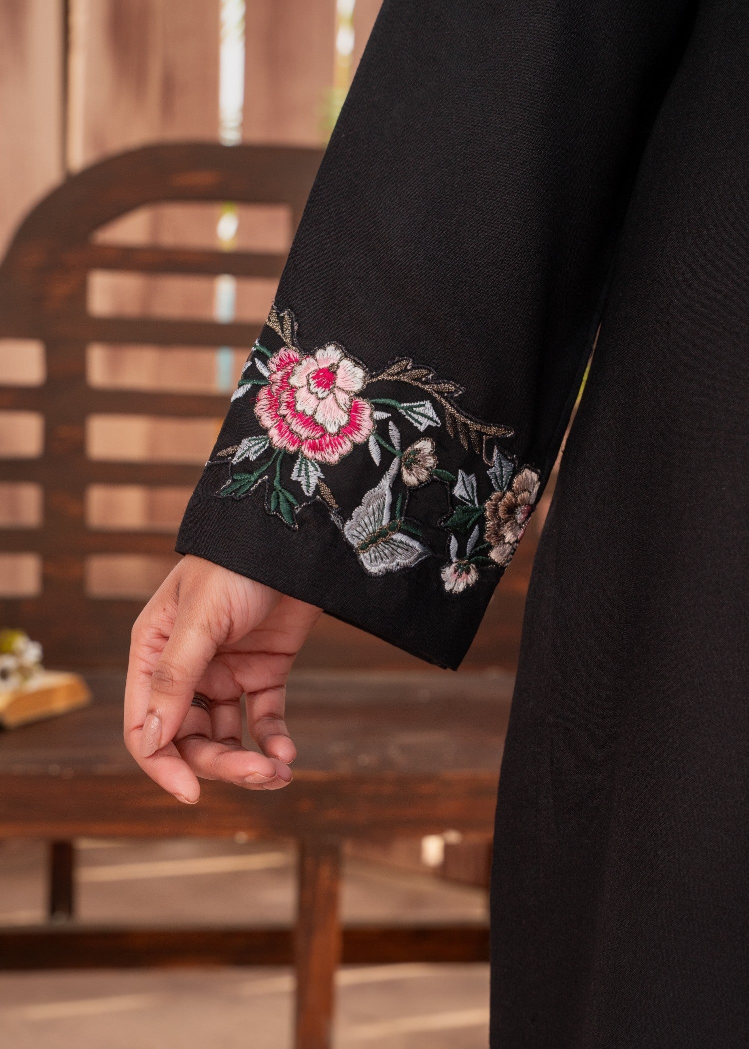Dhanak Kurta Set in Black