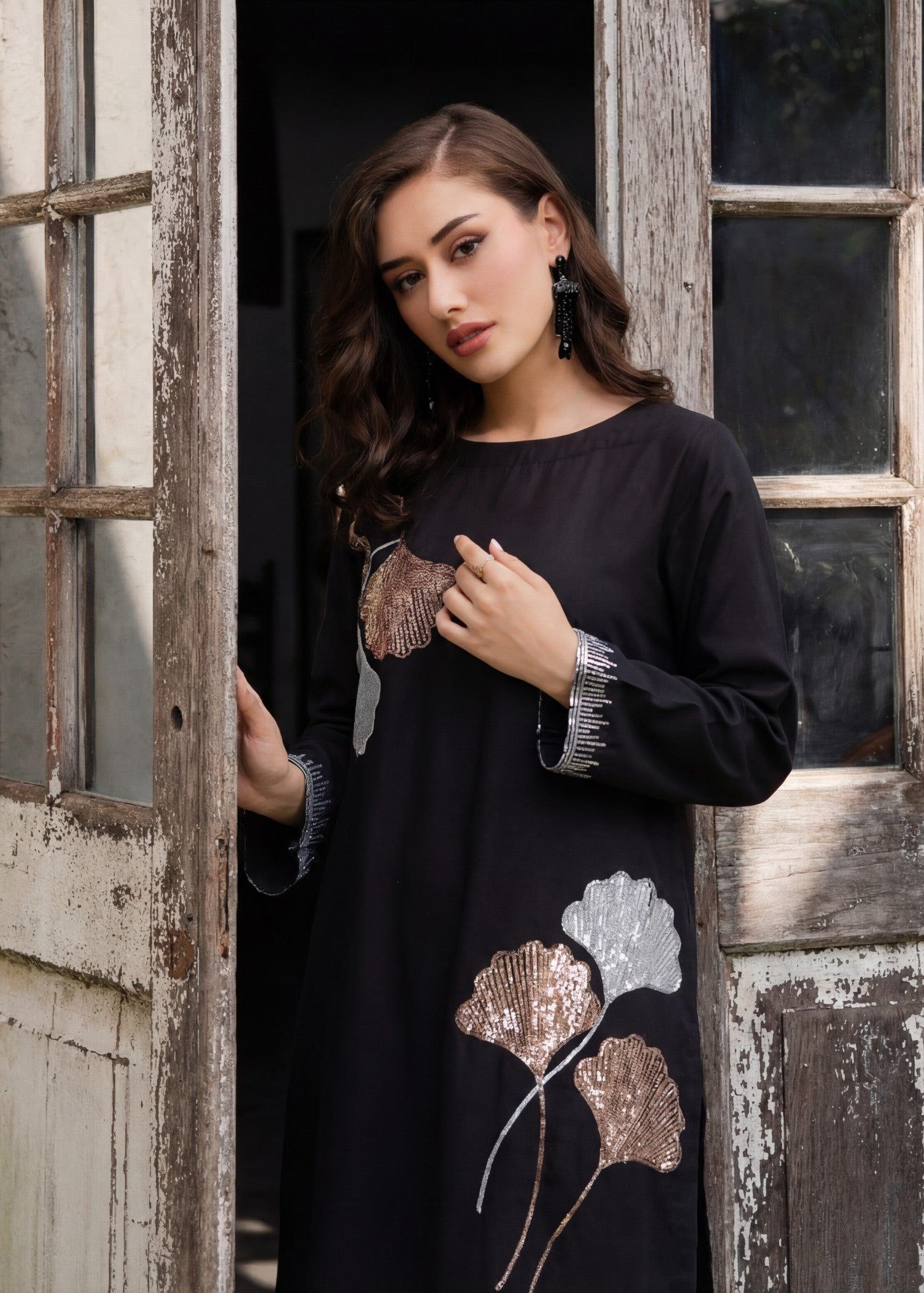 Sahibas By Mirza Elegant Black