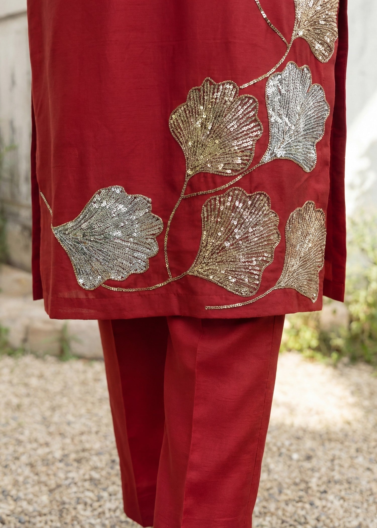 Sahibas By Mirza Elegant Maroon