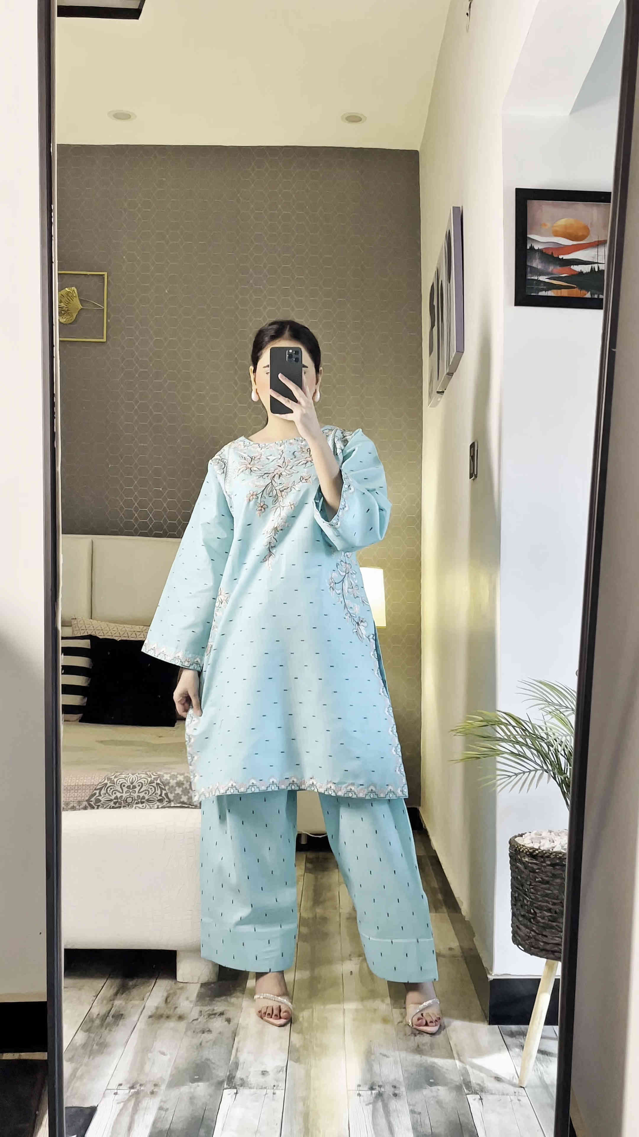 Tehzeeb Libas LAYLA EMBROIDERED 2PC