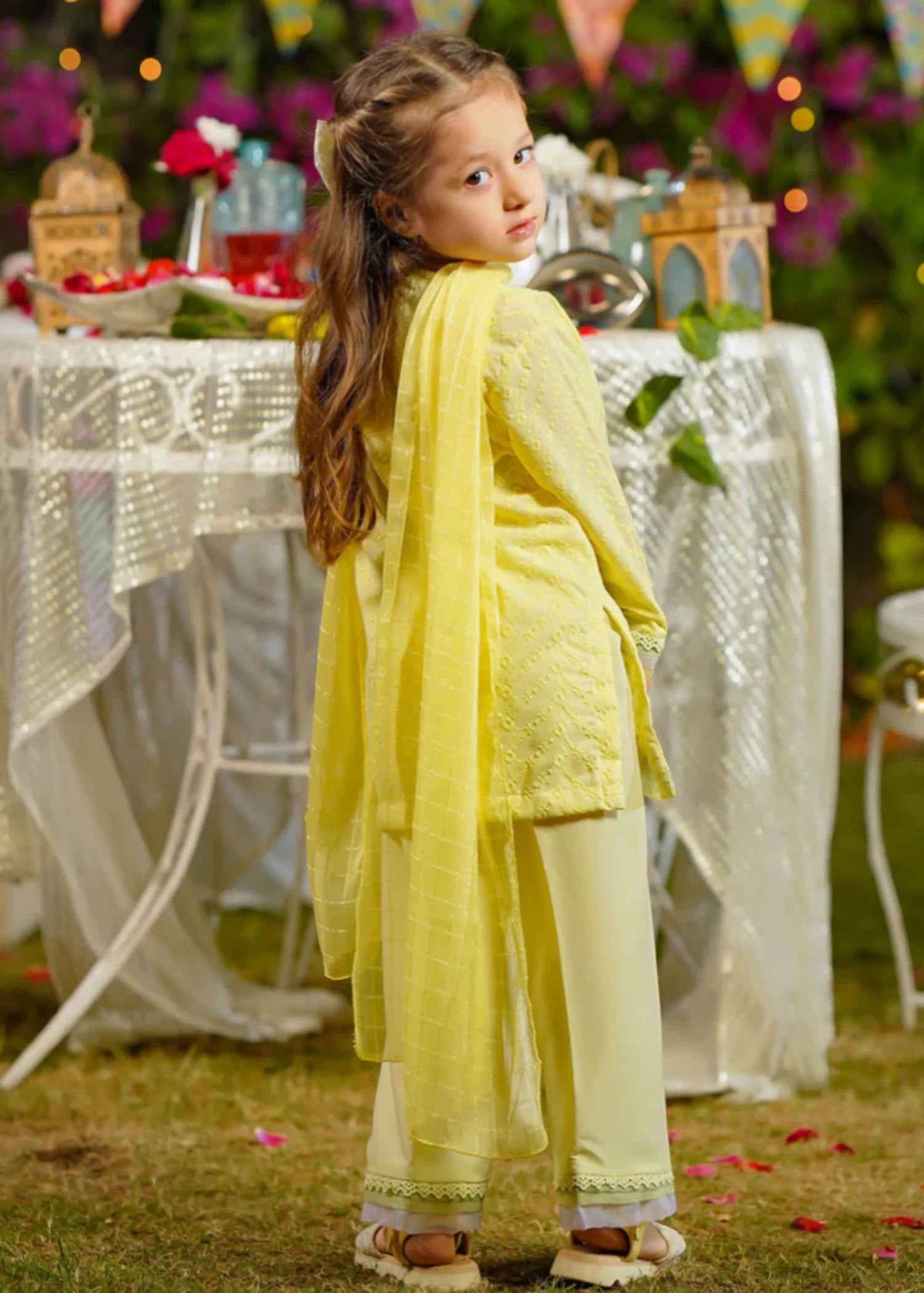 CHIKANKARI-EMBROIDERED-3-01 - Pc Suit Mck