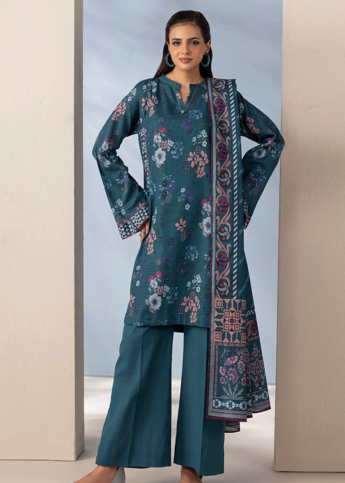 Motifz 5721-SARA-V1-26