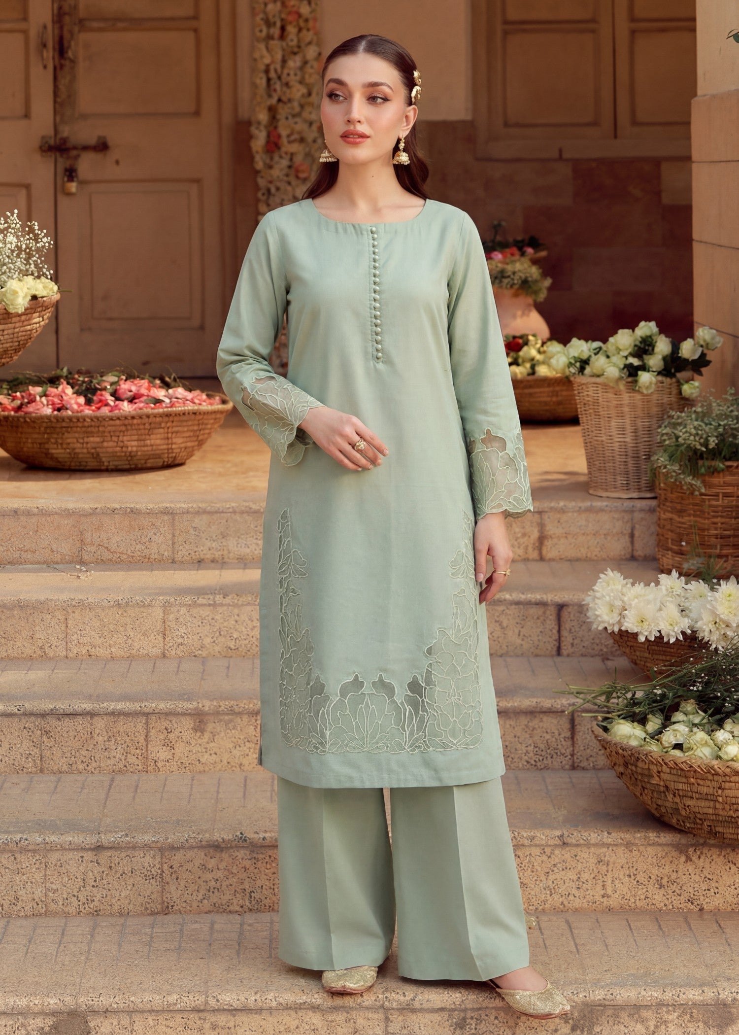 Lawn Kurta Set in Pistachio green