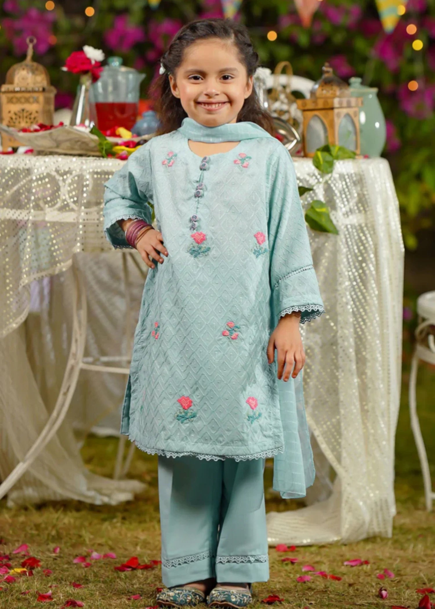 CHIKANKARI-EMBROIDERED-3-02 - Pc Suit Mck