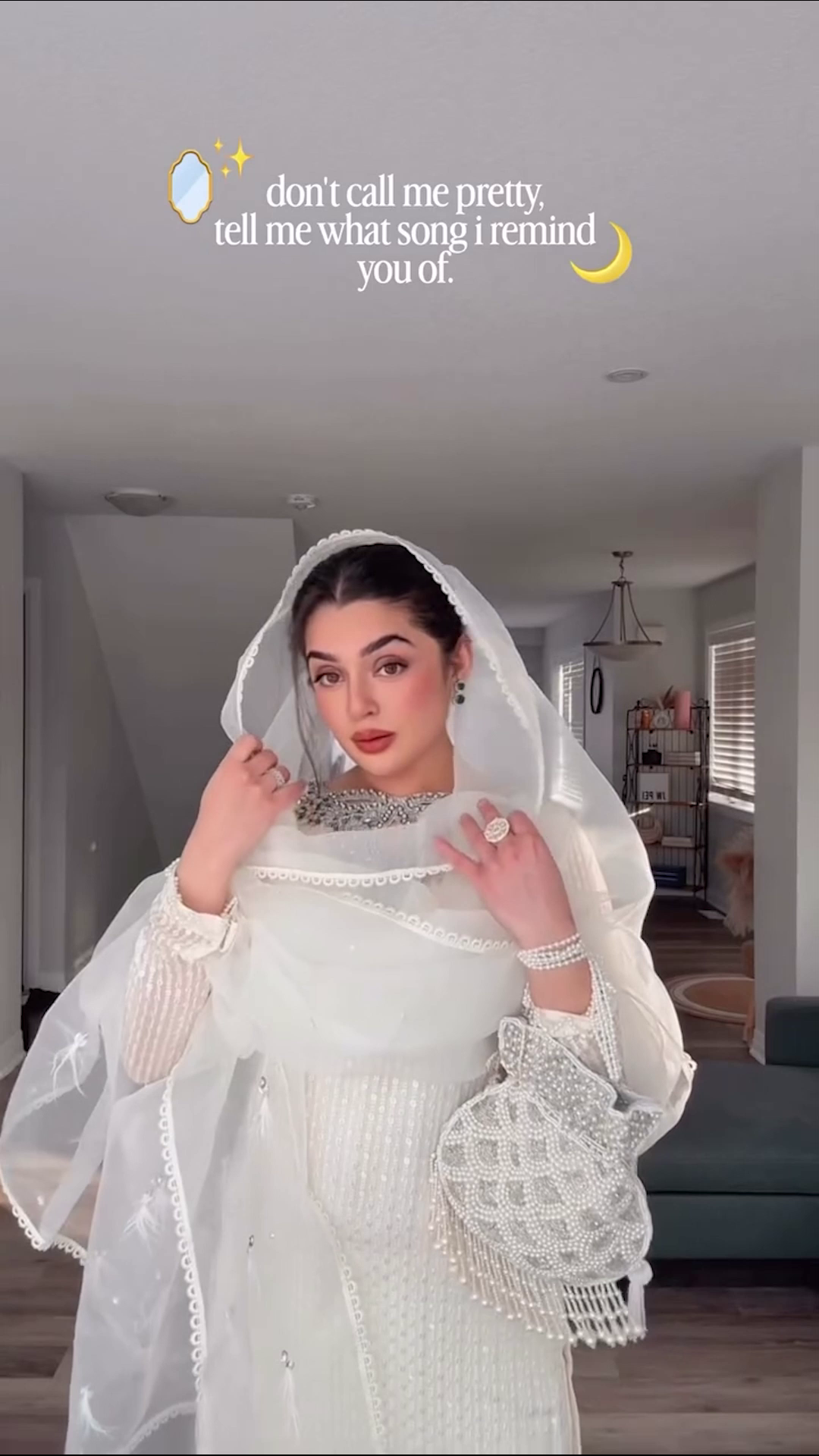 Rang-e-Haya Zeenat (White)