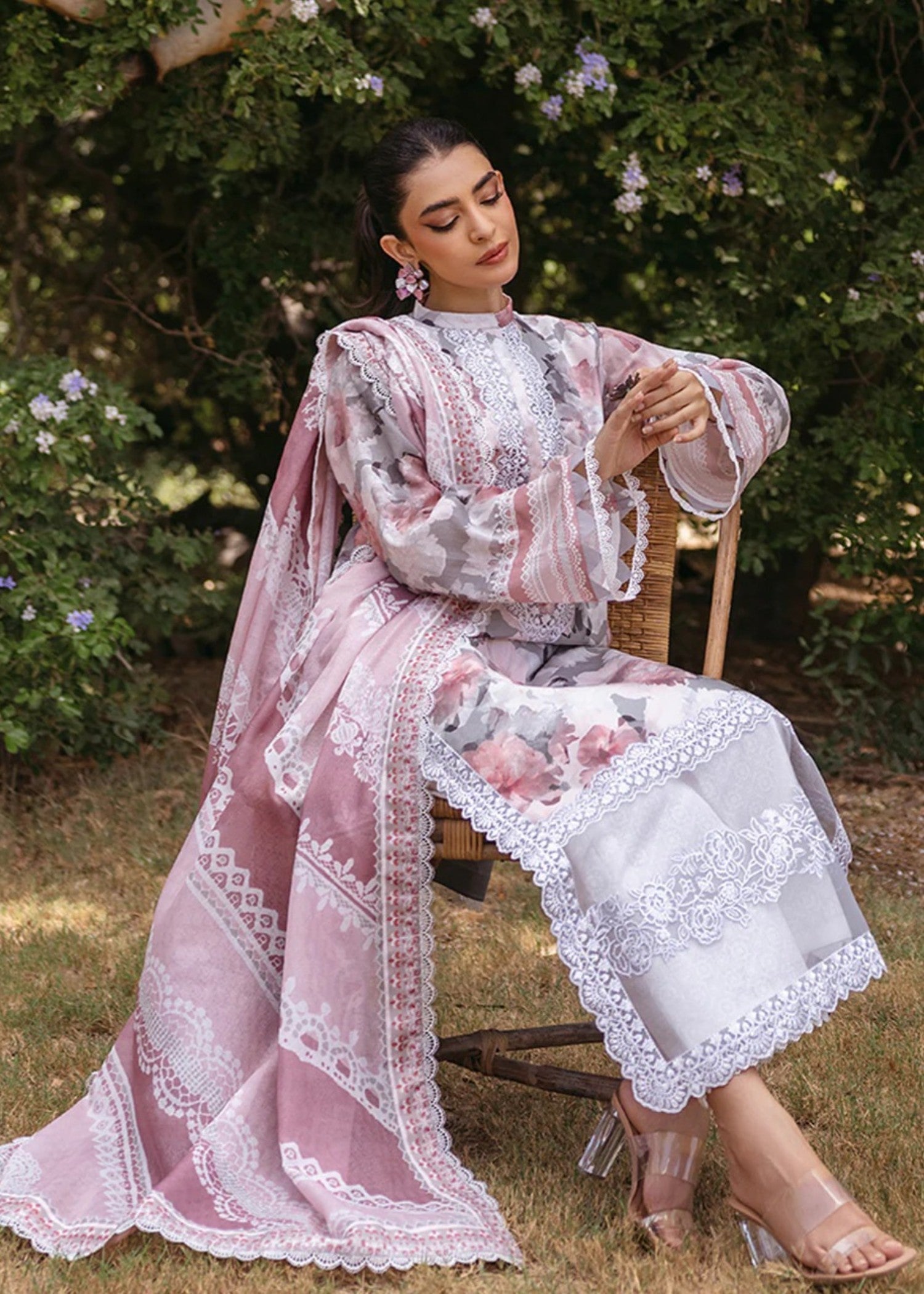 Zainab Chottani ZINNIA - D 3A - zainab chottani