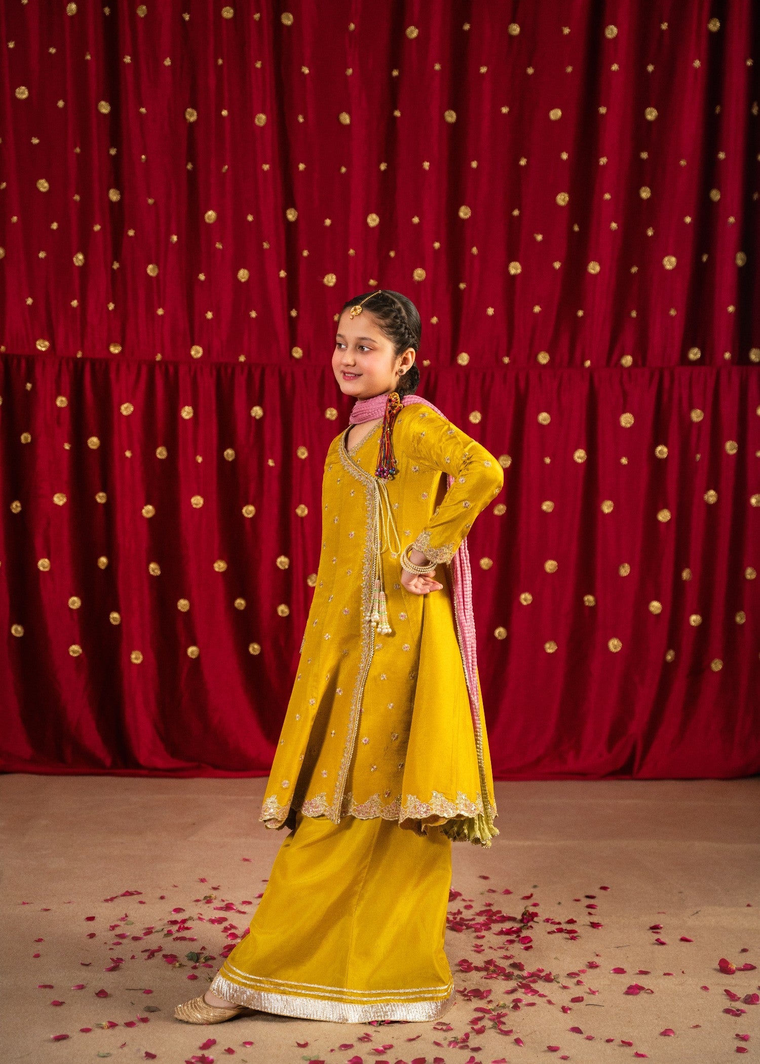 Rang-e-Haya Titli (Mustard)