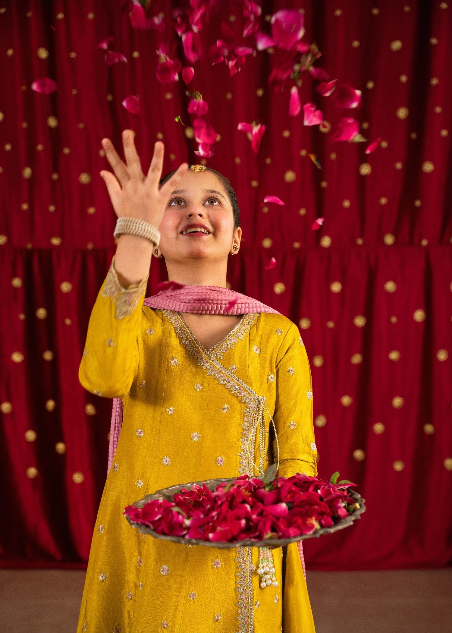 Rang-e-Haya Titli (Mustard)