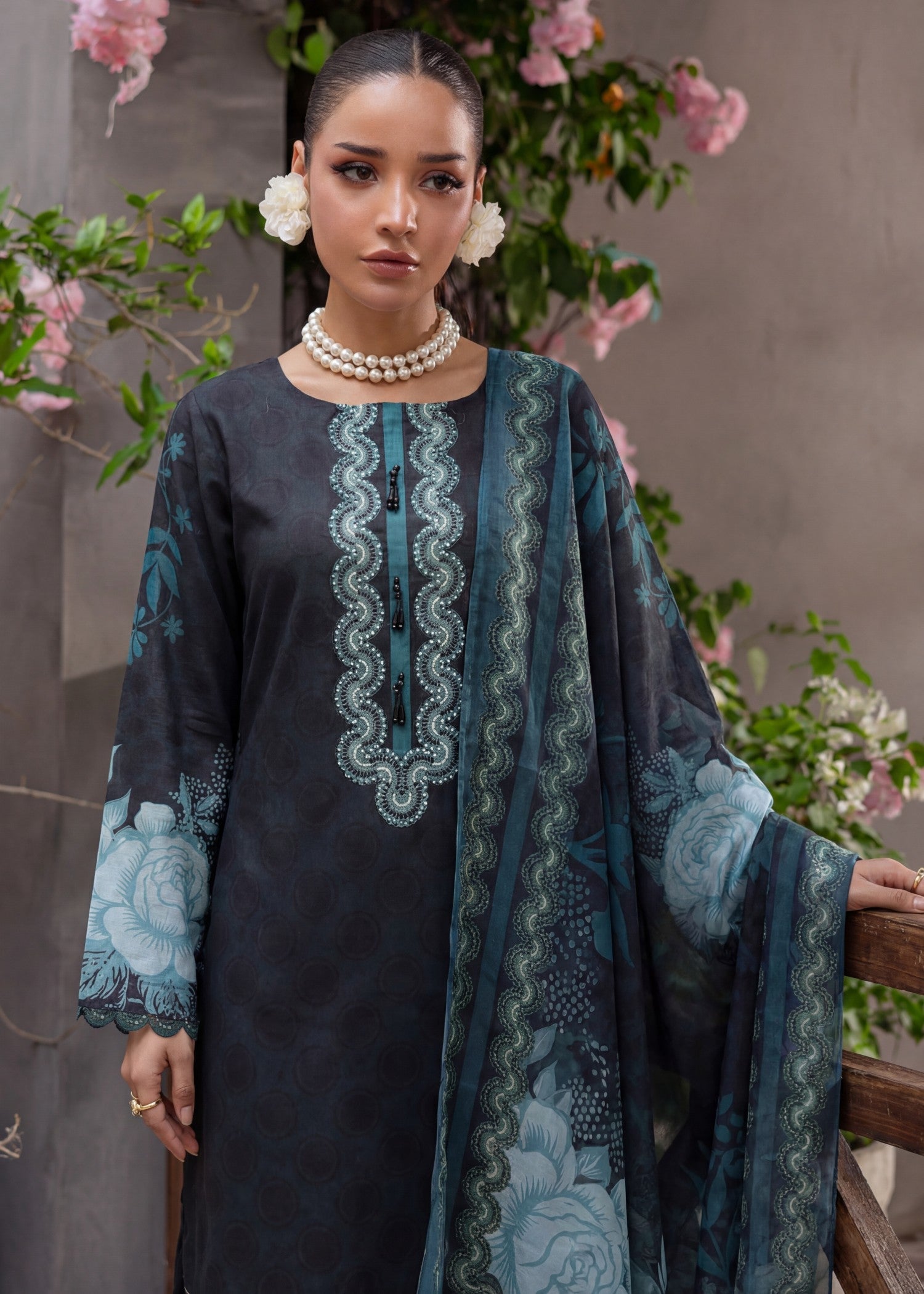 Sahibas By Mirza Shining