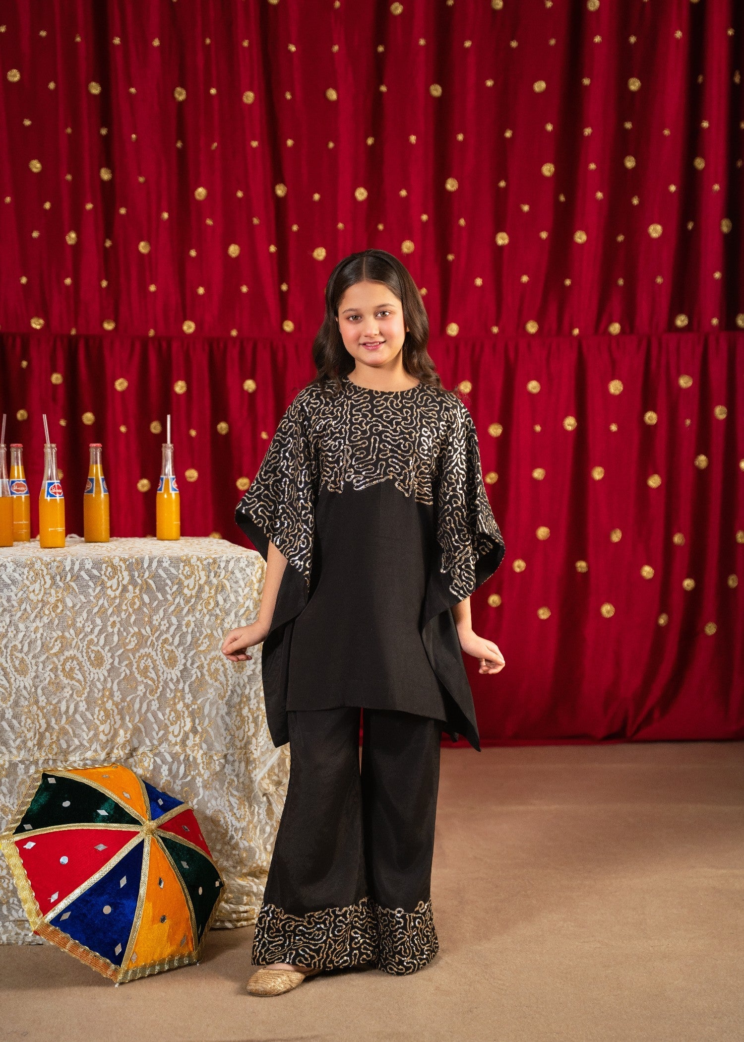 Rang-e-Haya Samra (Black)