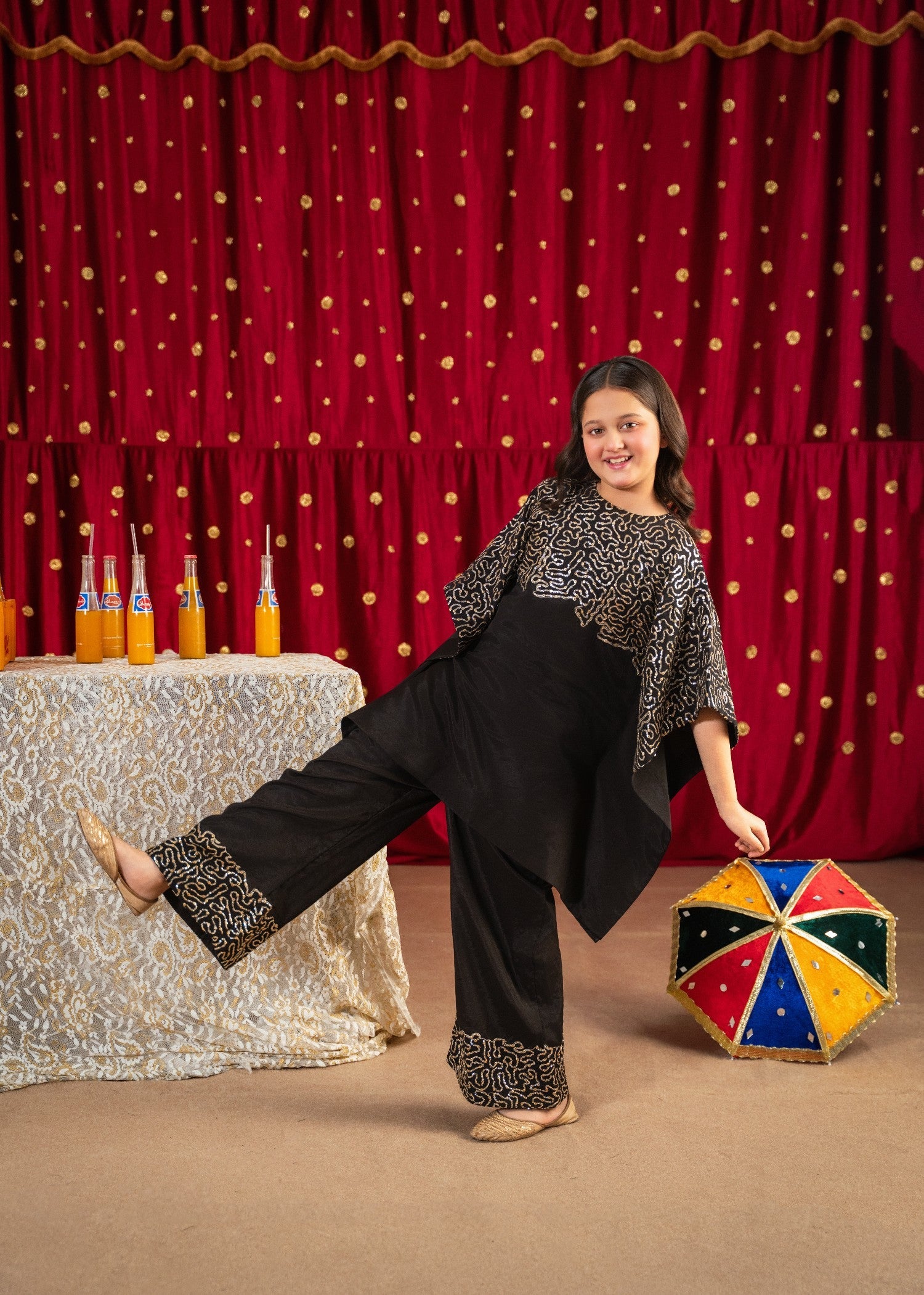 Rang-e-Haya Samra (Black)