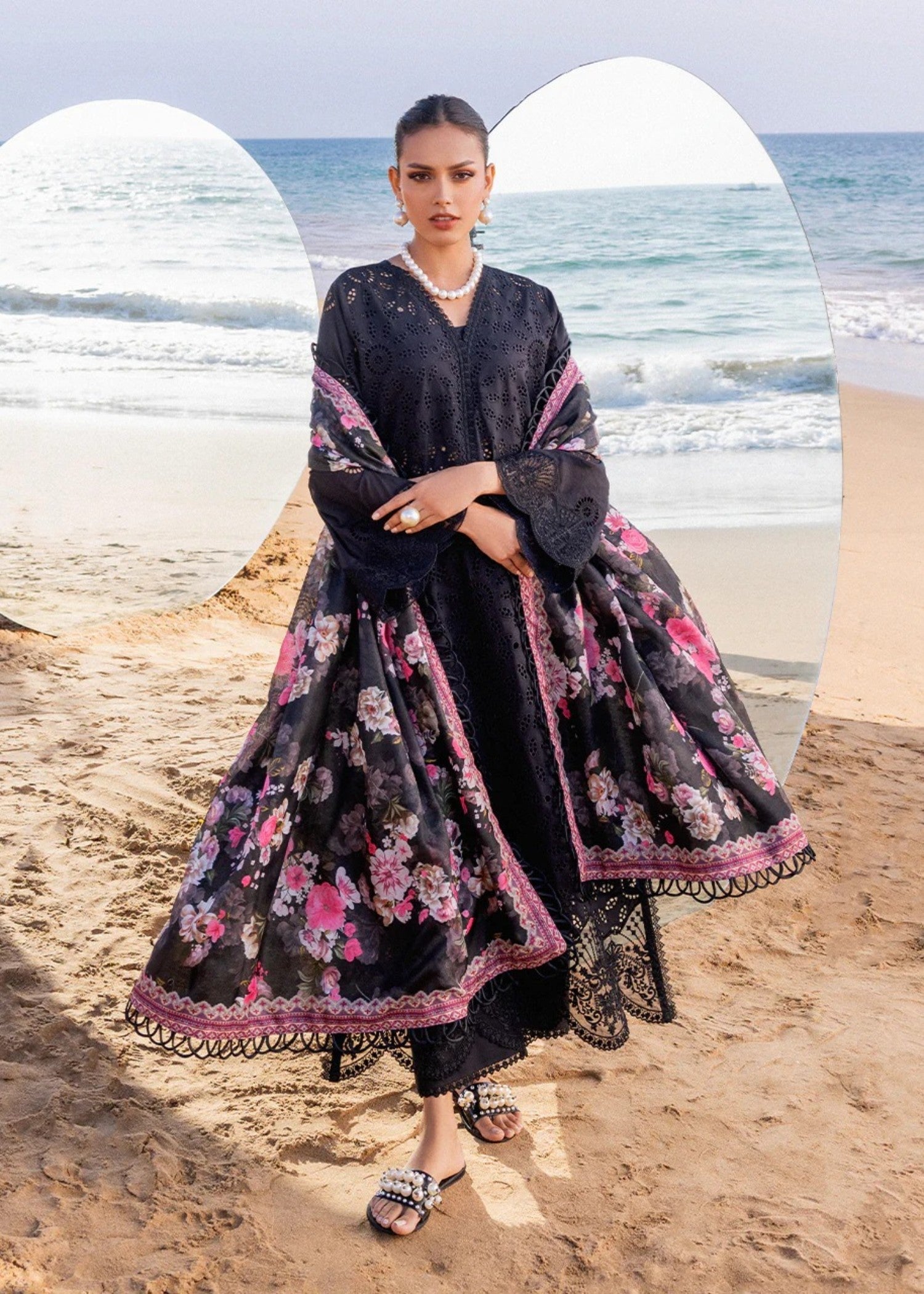 Zainab Chottani KANZA - 5A