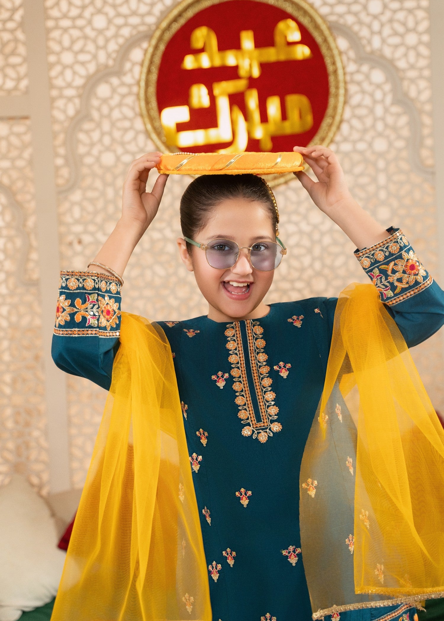 GIRLS-FESTIVE-TEAL-EMBROIDERED-GHARARA-SET