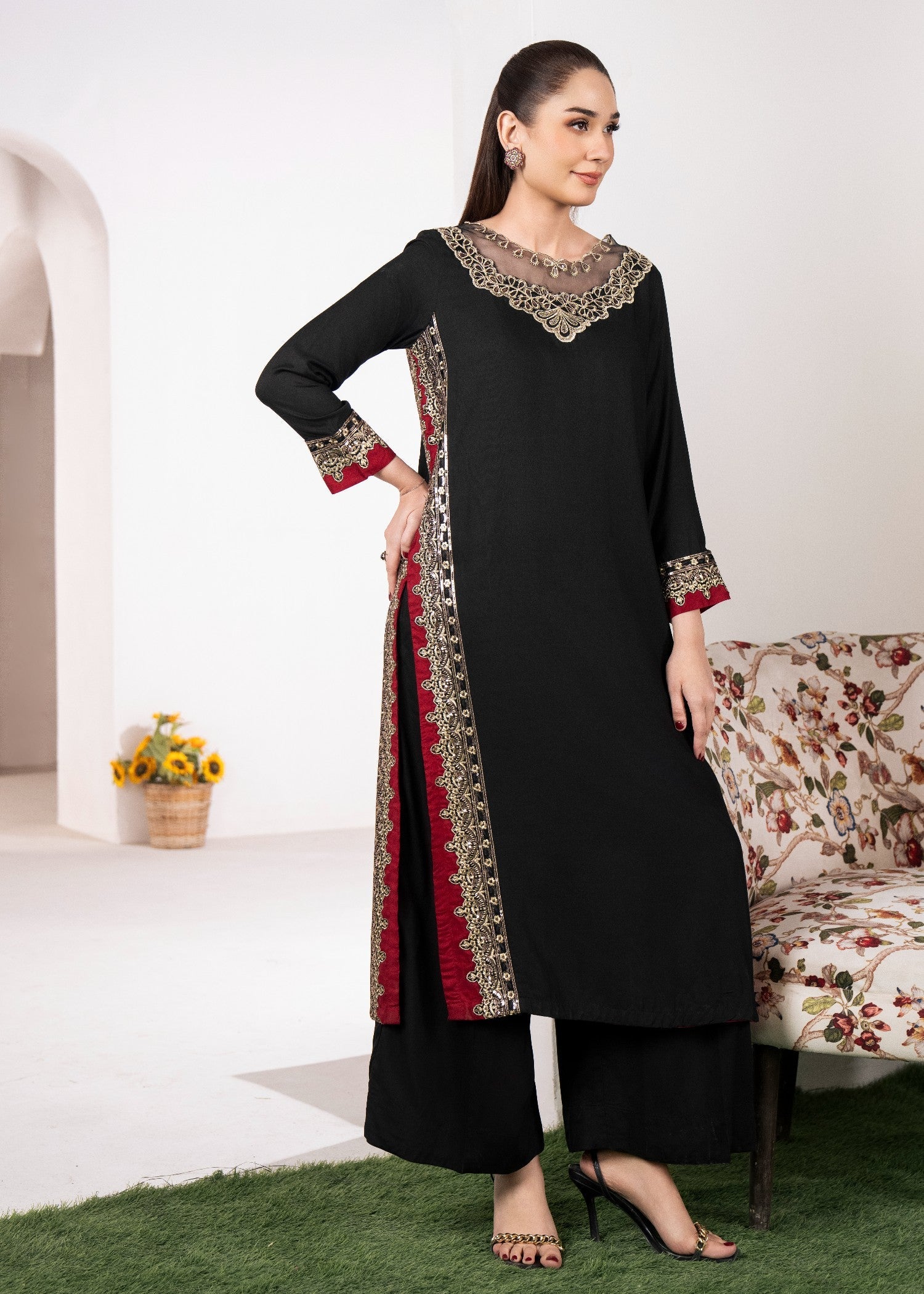 Sahibas By Mirza Mashal Lawn
