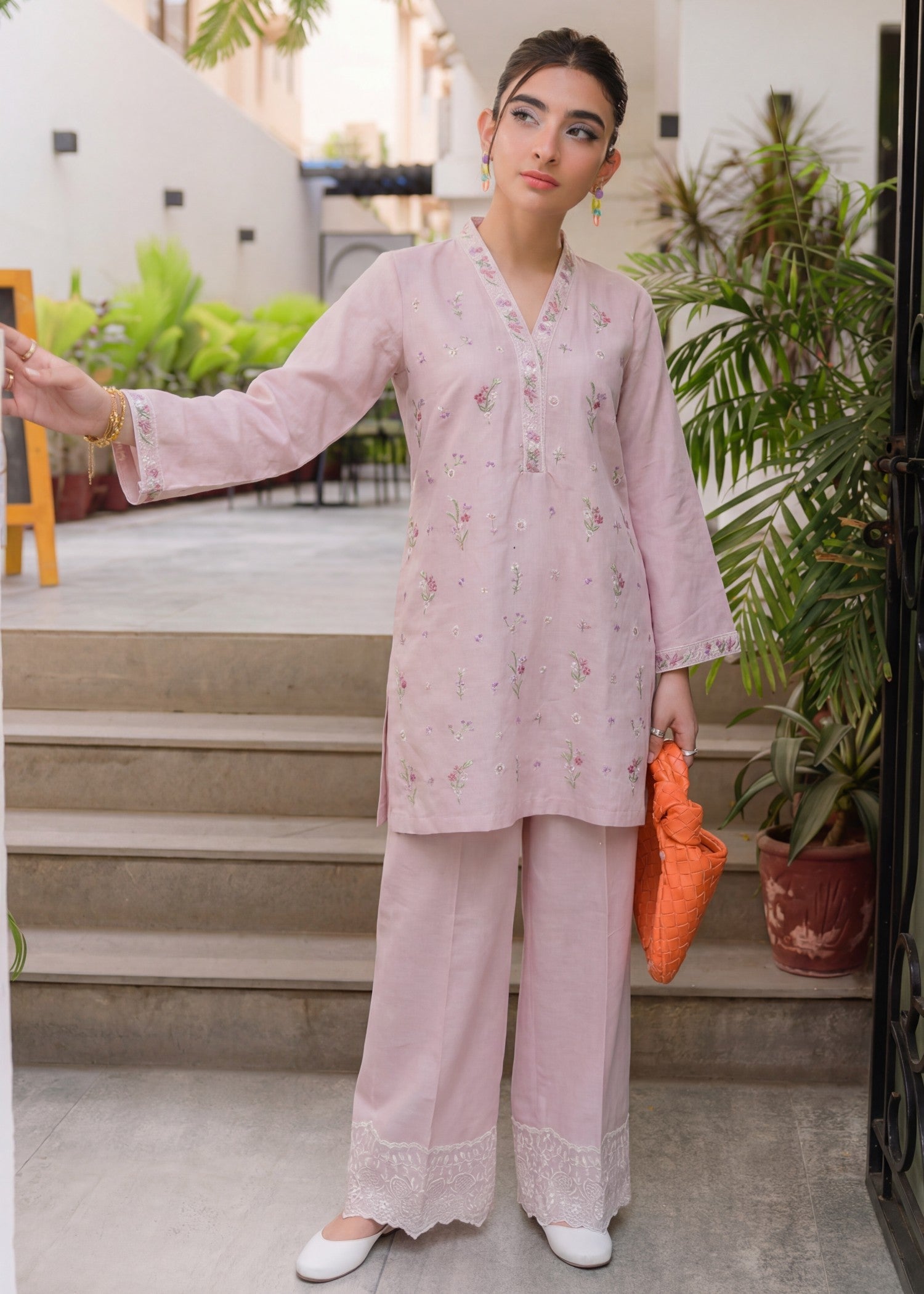 Sahibas By Mirza Gianna Pink