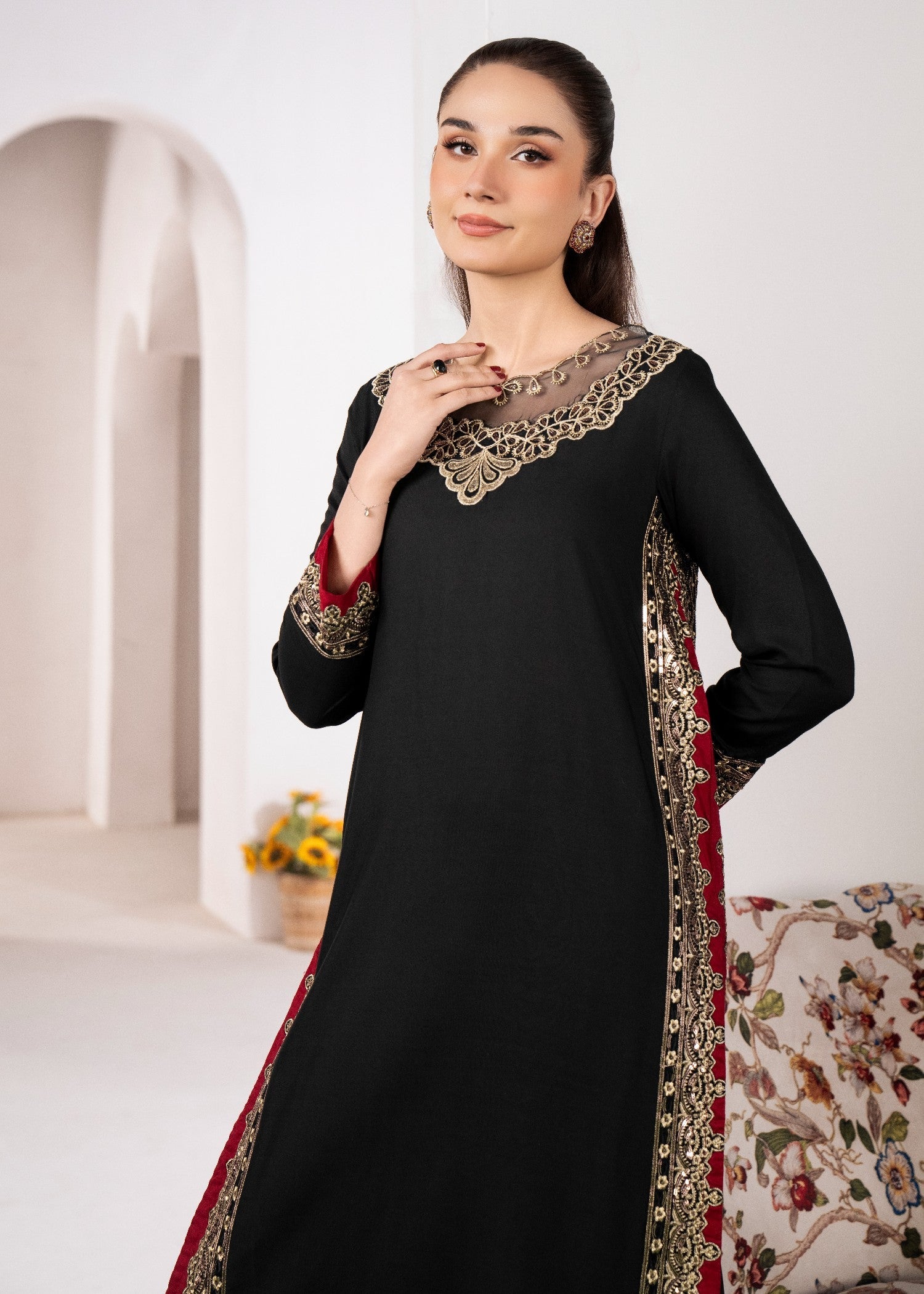 Sahibas By Mirza Mashal Lawn