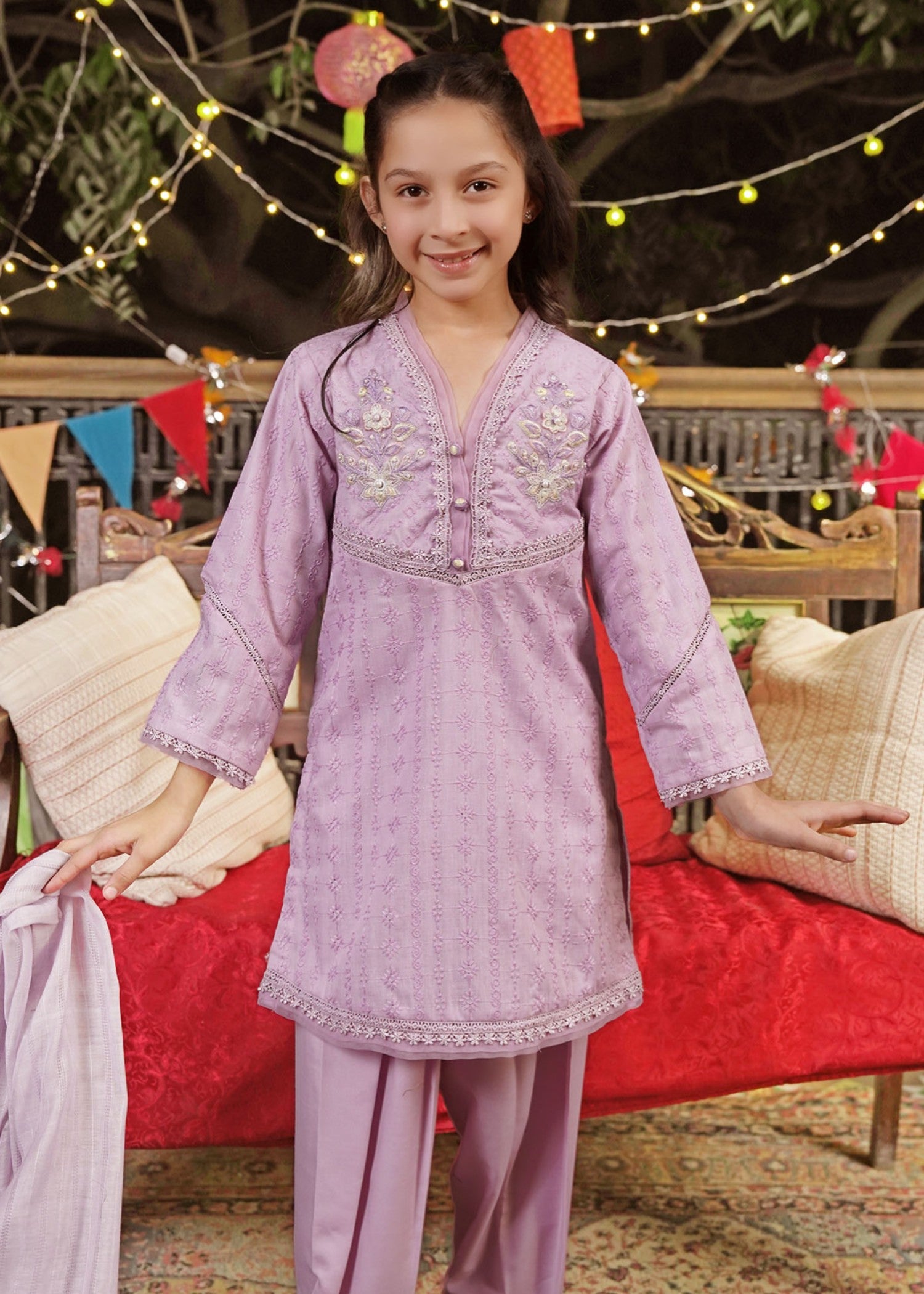 CHIKANKARI-EMBROIDERED-3-09 - Pc Suit Ck