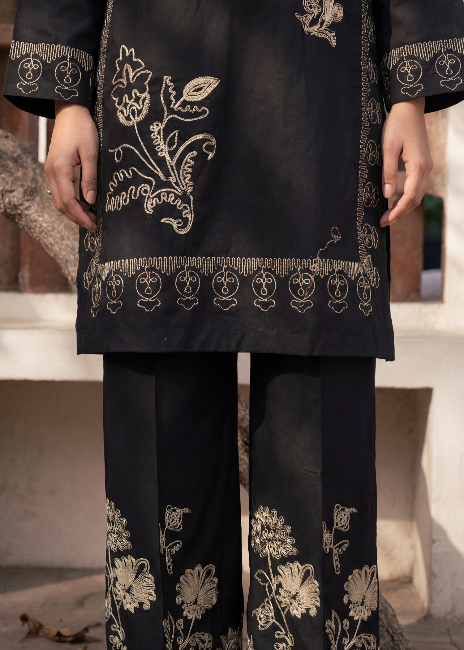 Sahibas By Mirza Falak