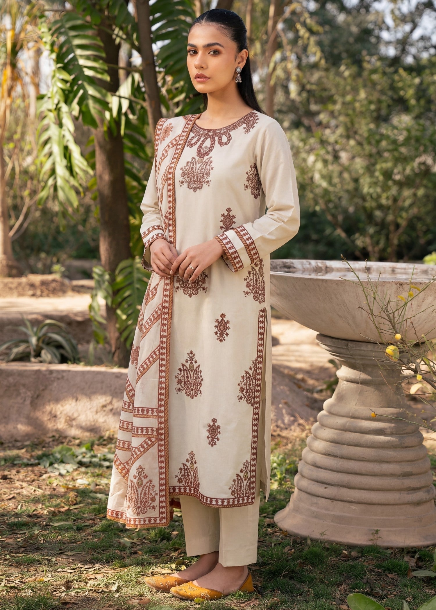 Sahibas By Mirza Reena
