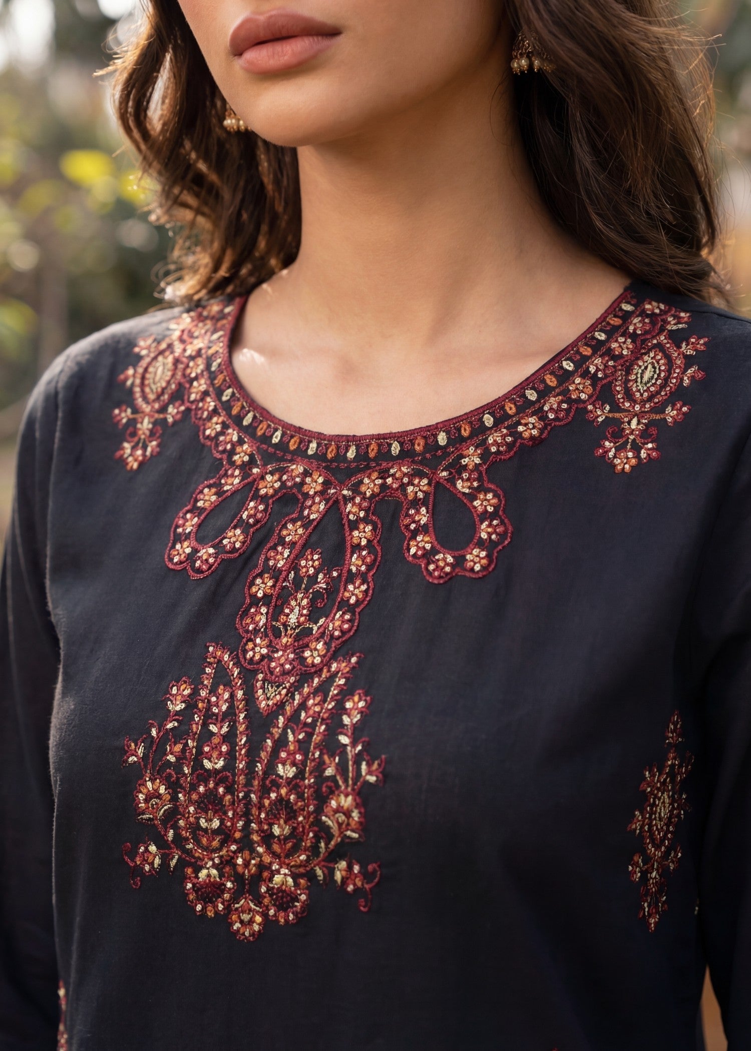 Sahibas By Mirza Reena Black