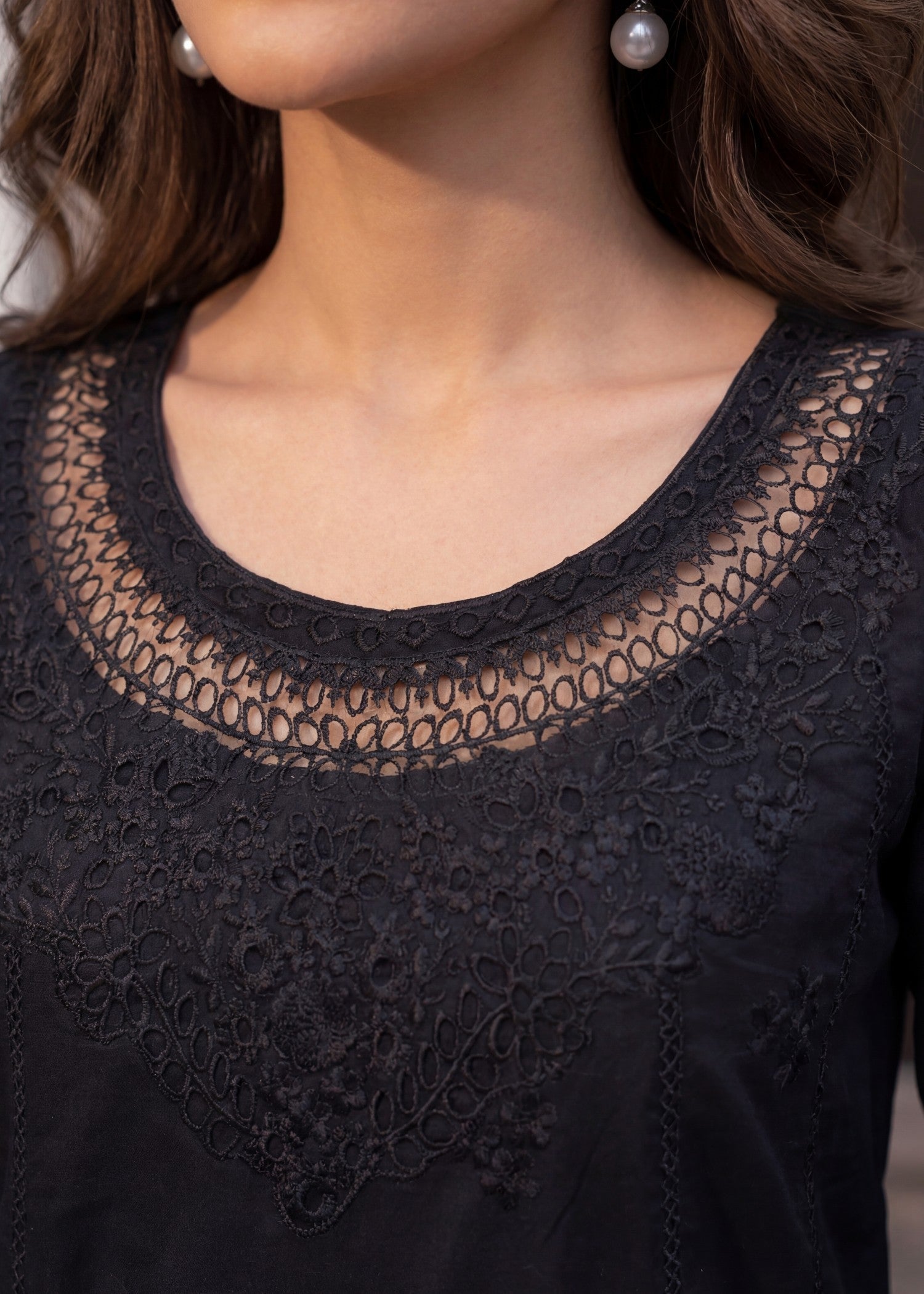 Sahibas By Mirza Namar - Black
