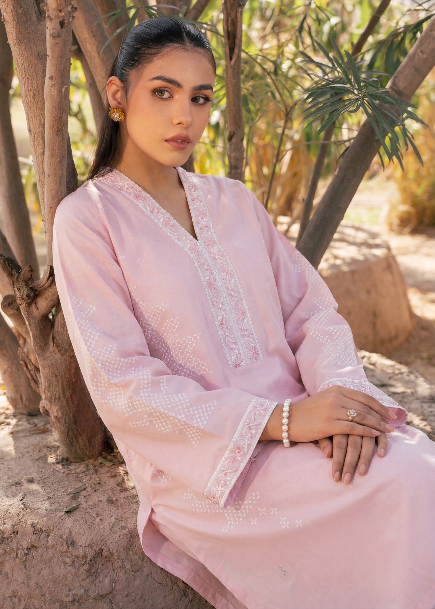 Sahibas By Mirza Fountain - Pink