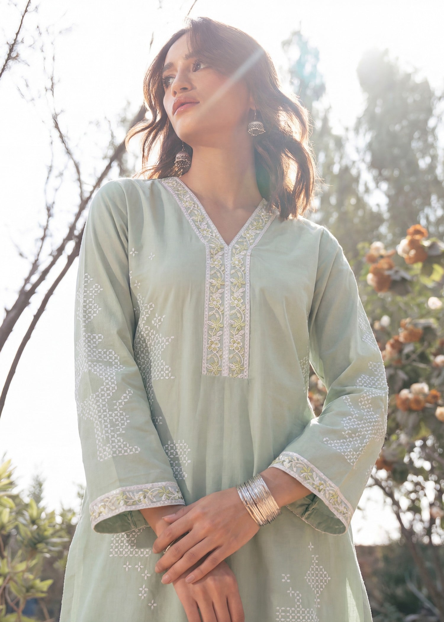 Sahibas By Mirza Fountain - Pista
