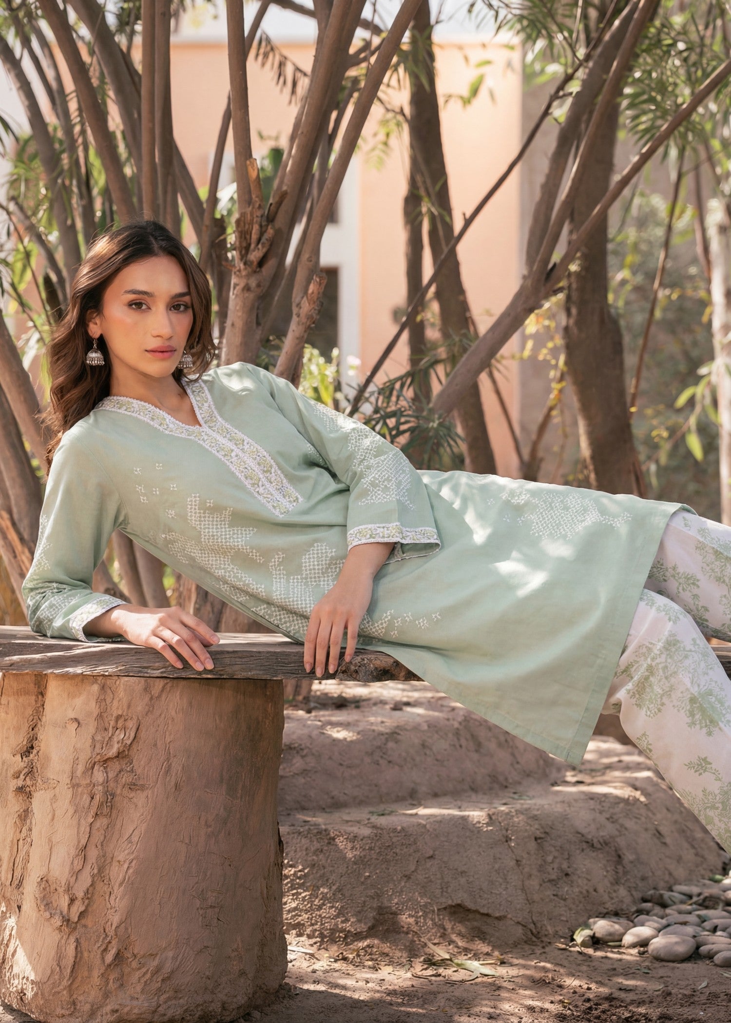 Sahibas By Mirza Fountain - Pista