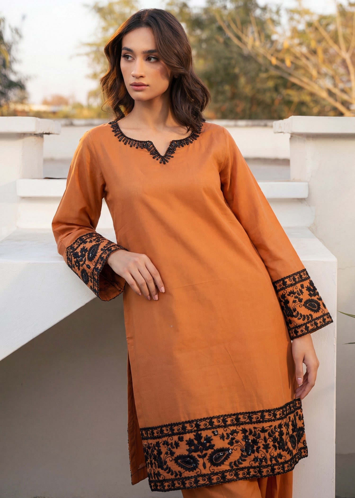Sahibas By Mirza Madiha - Orange