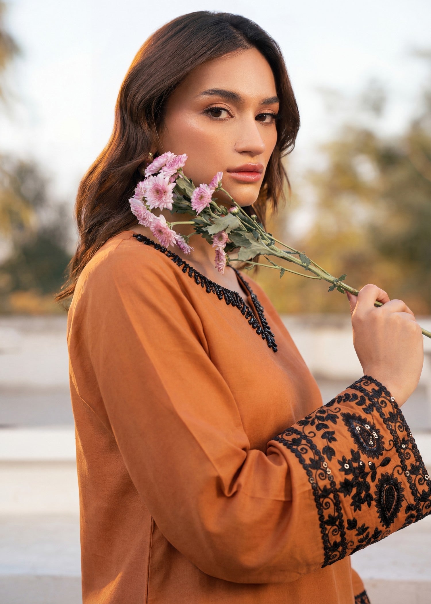 Sahibas By Mirza Madiha - Orange