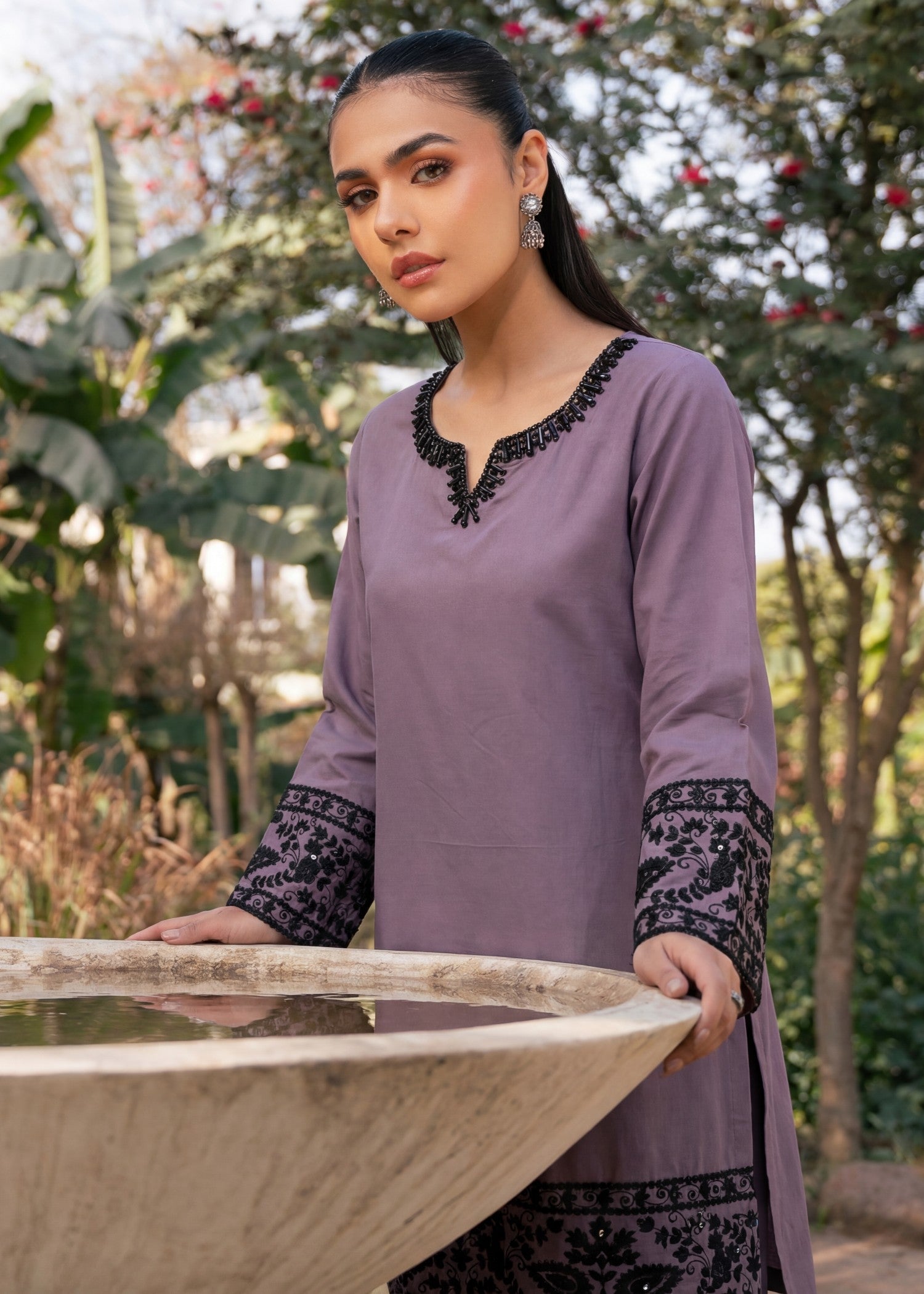 Sahibas By Mirza Madiha - Falsa