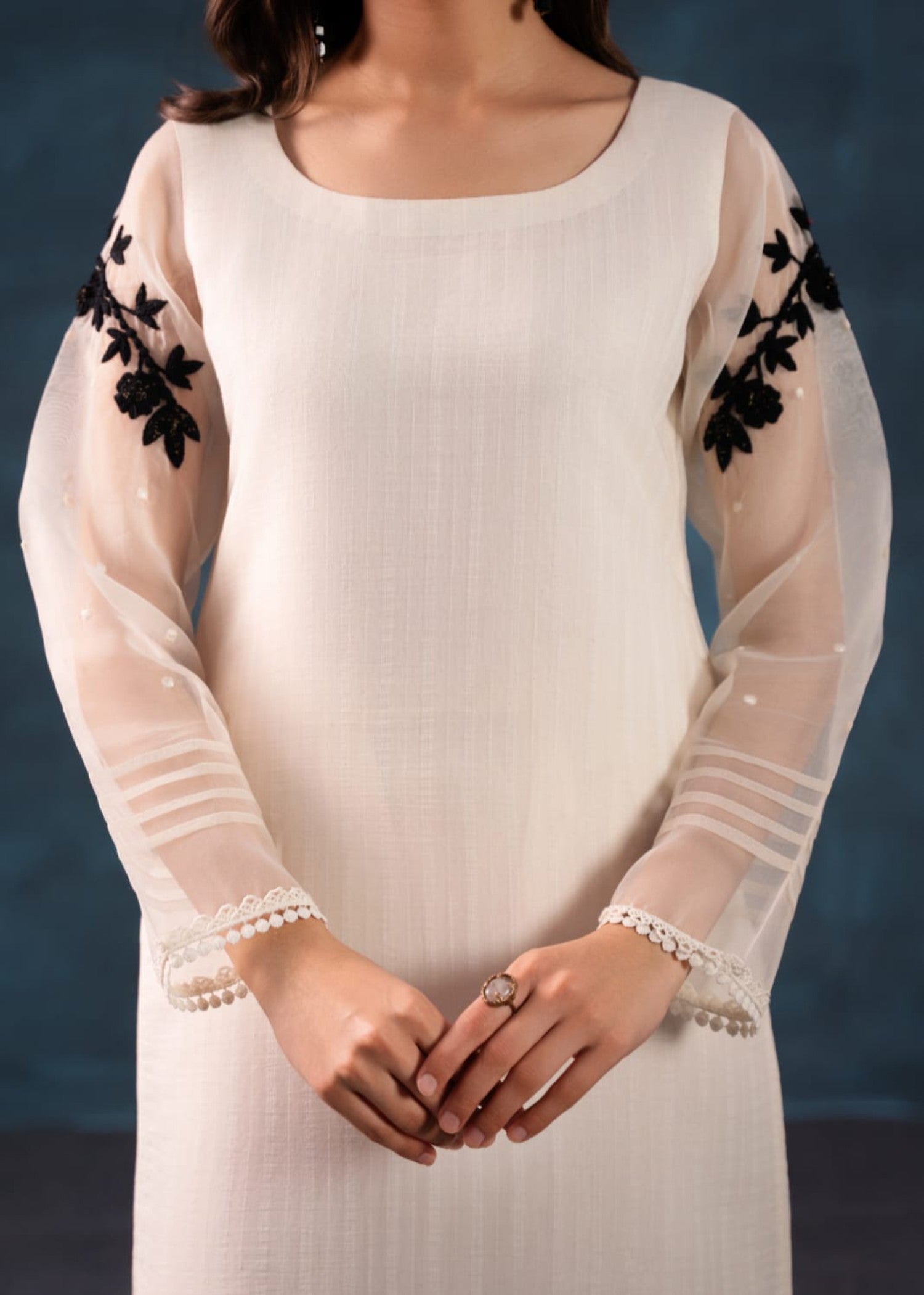 KB By Zufiqar Malik S-128 White