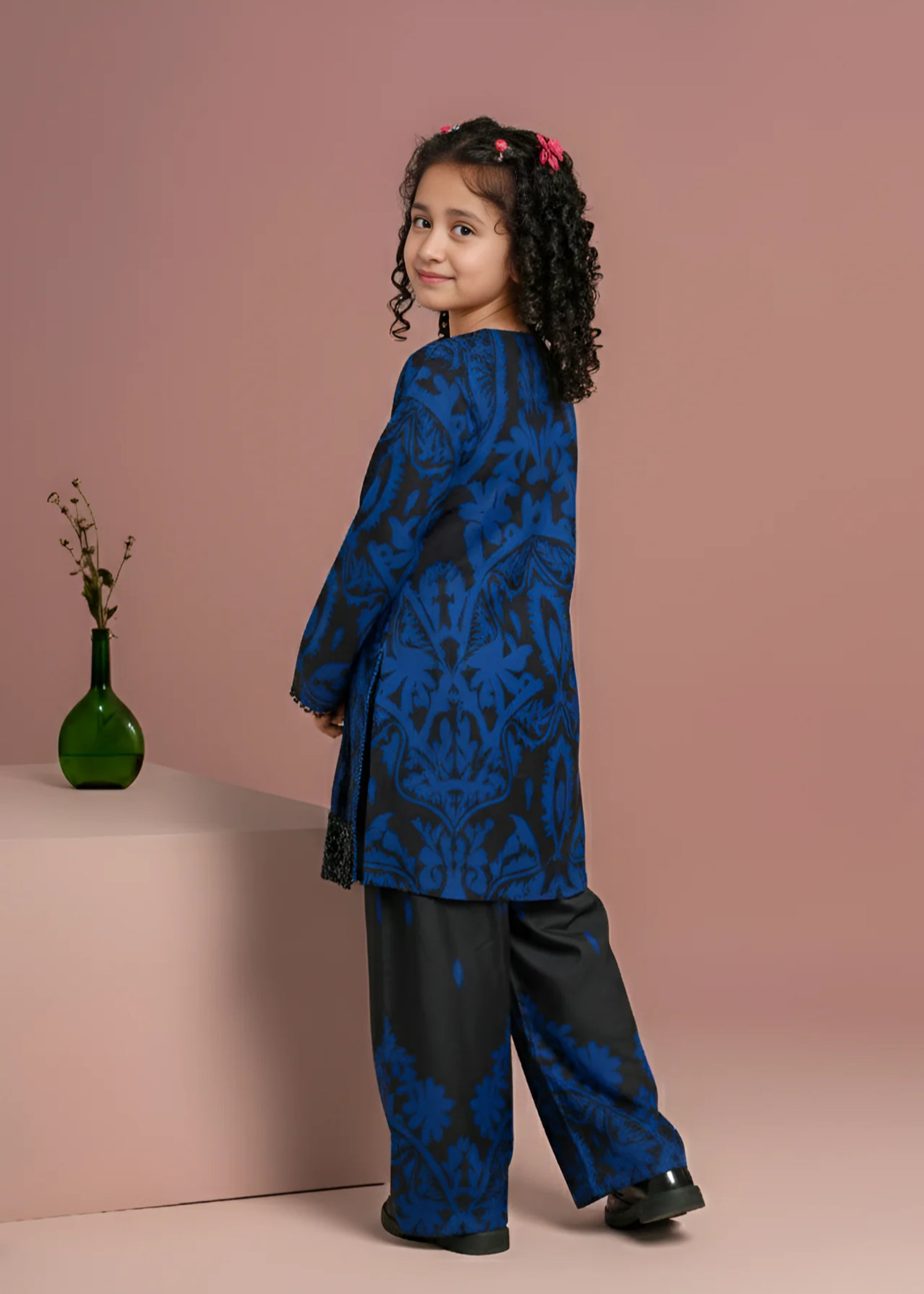 NOIR-KIDS-CRP25-158 B