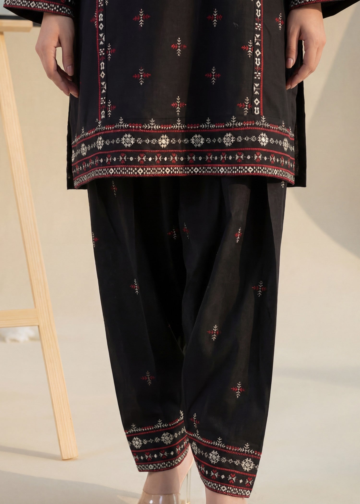 Sahibas By Mirza Haifa Black