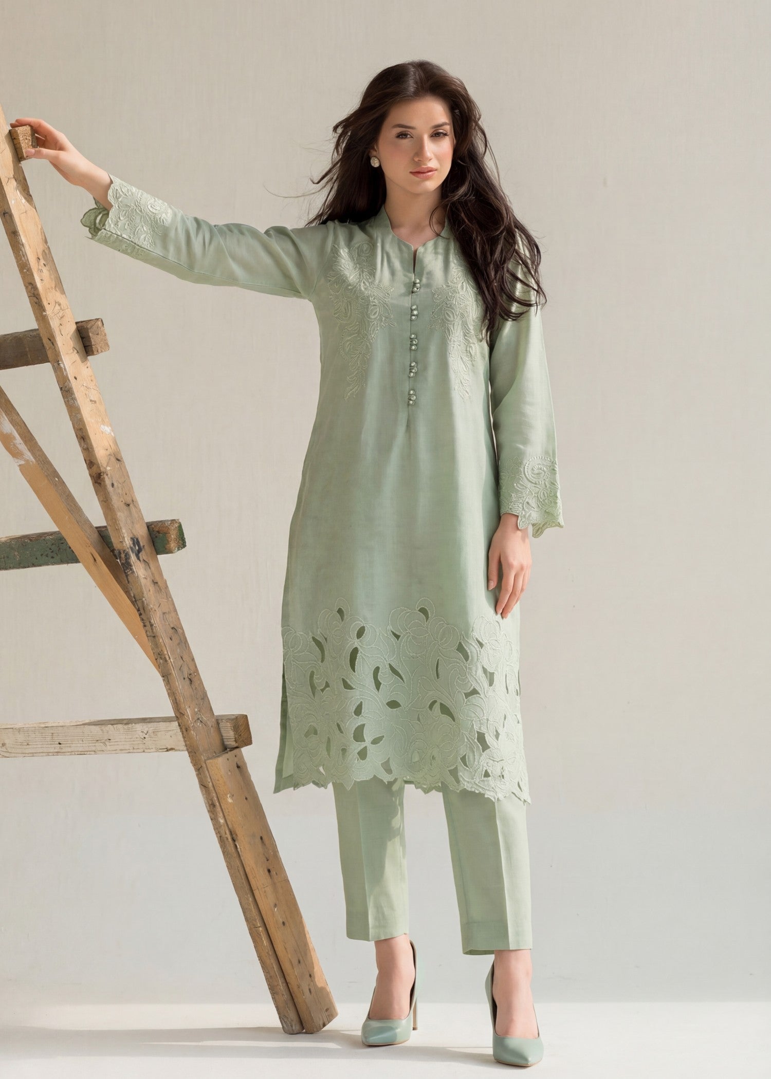 Lawn Kurta Set in Pistachio green